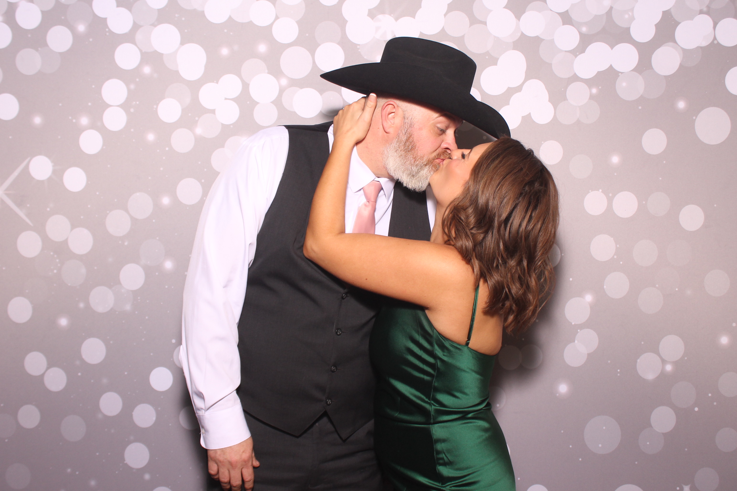 Brittany and KJ's Wedding!! | View more photos from the event at gallery.photoboothcincy.com/u/PhotoBoothCincy/Brittany-and-KJs-Wedding