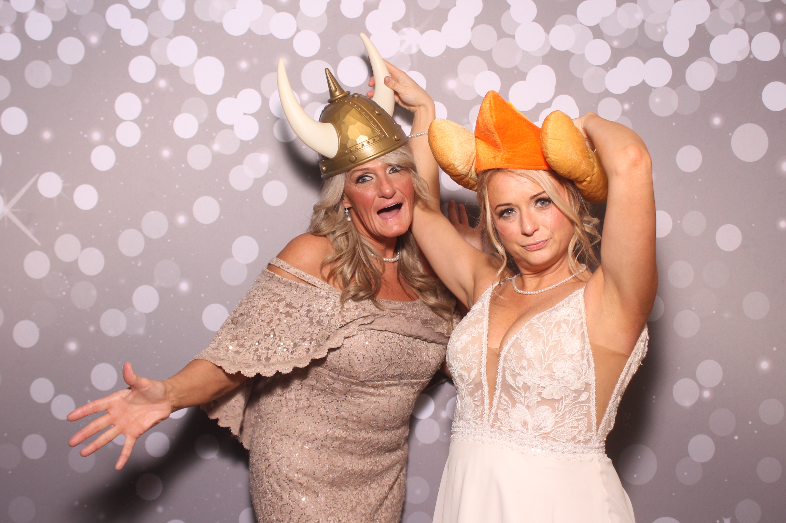Brittany and KJ's Wedding!! | View more photos from the event at gallery.photoboothcincy.com/u/PhotoBoothCincy/Brittany-and-KJs-Wedding