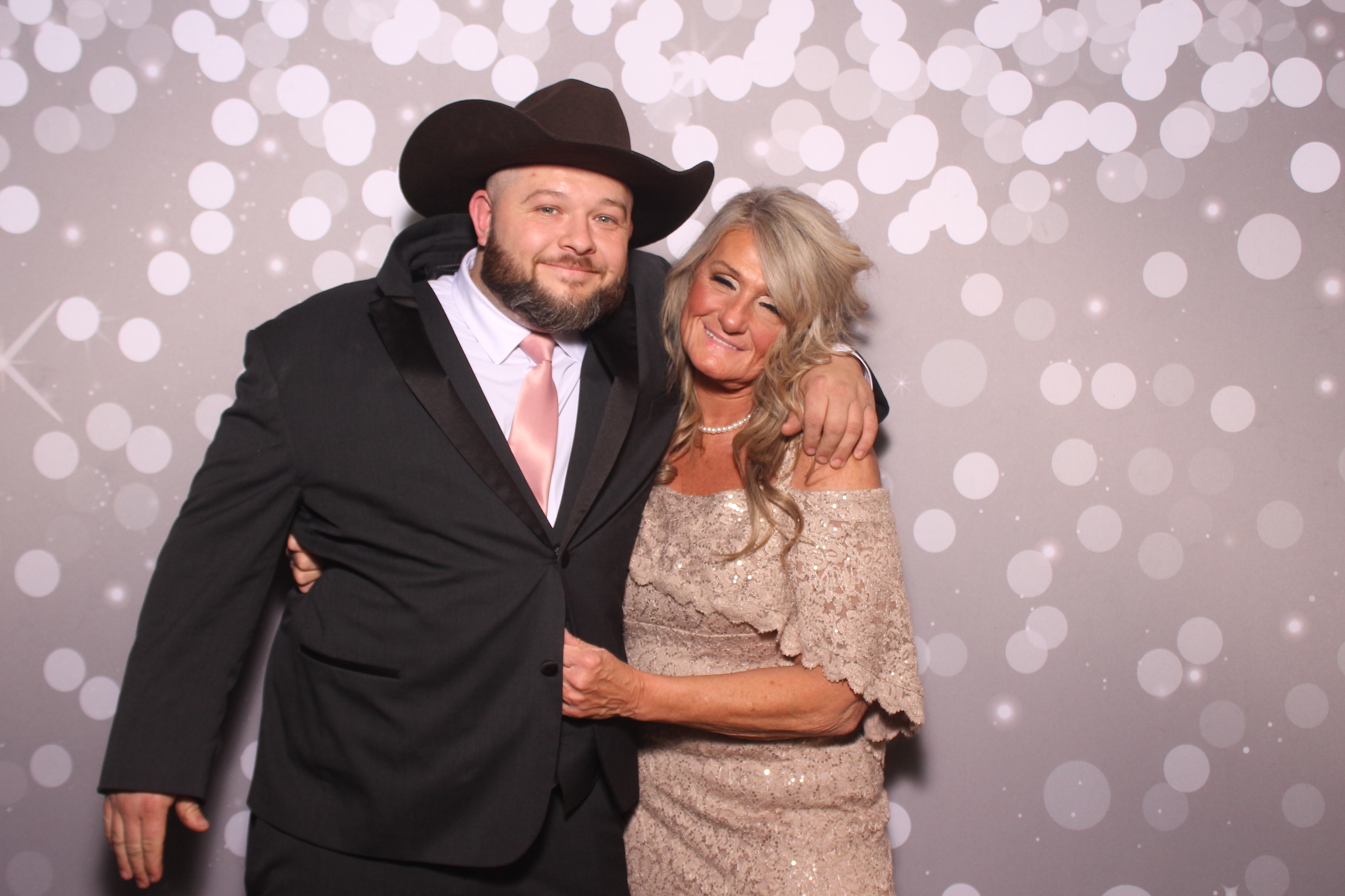 Brittany and KJ's Wedding!! | View more photos from the event at gallery.photoboothcincy.com/u/PhotoBoothCincy/Brittany-and-KJs-Wedding
