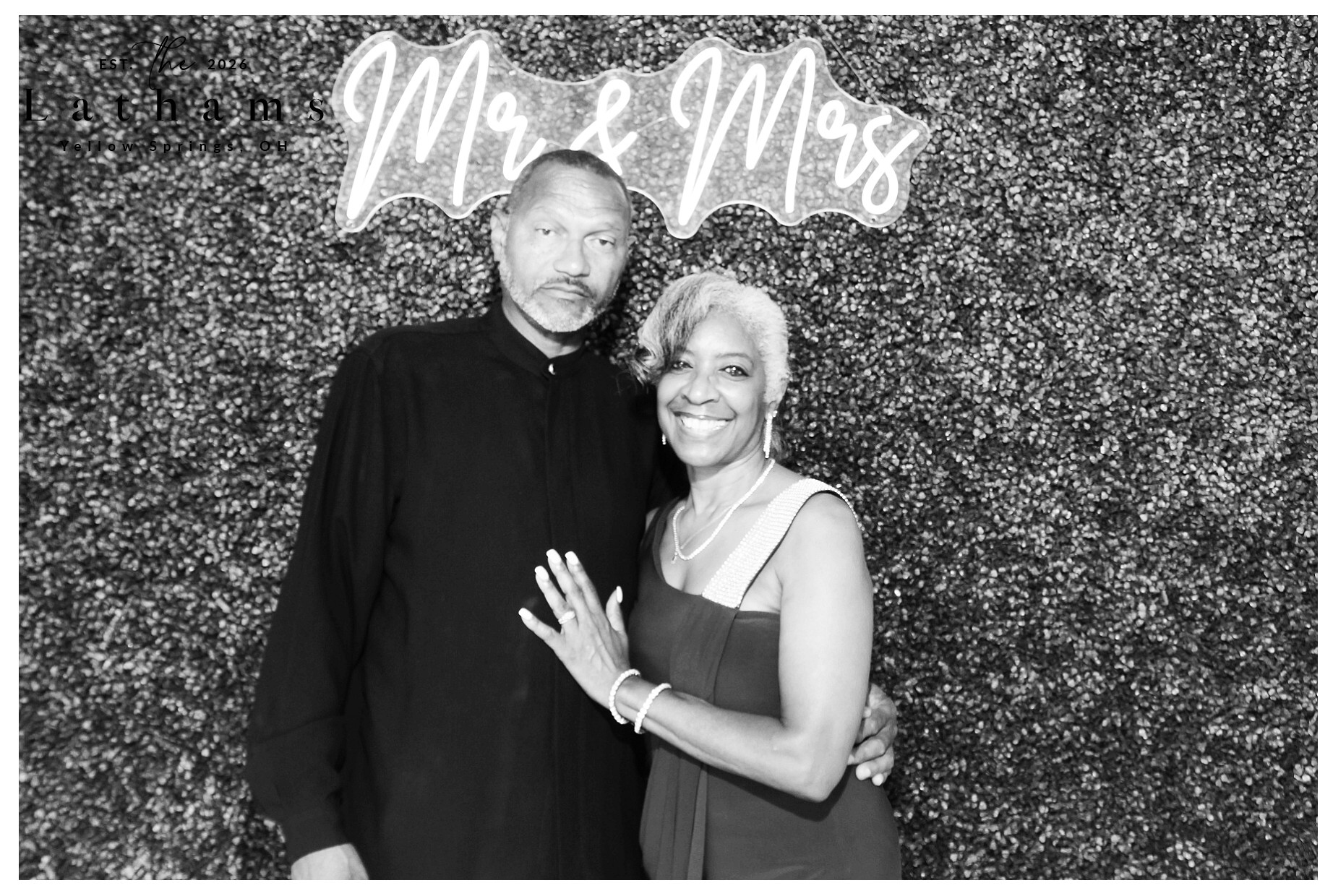 Brittany and Stefari Wedding | View more photos from the event at gallery.photoboothcincy.com/u/PhotoBoothCincy/Brittany-and-Stefari-Wedding