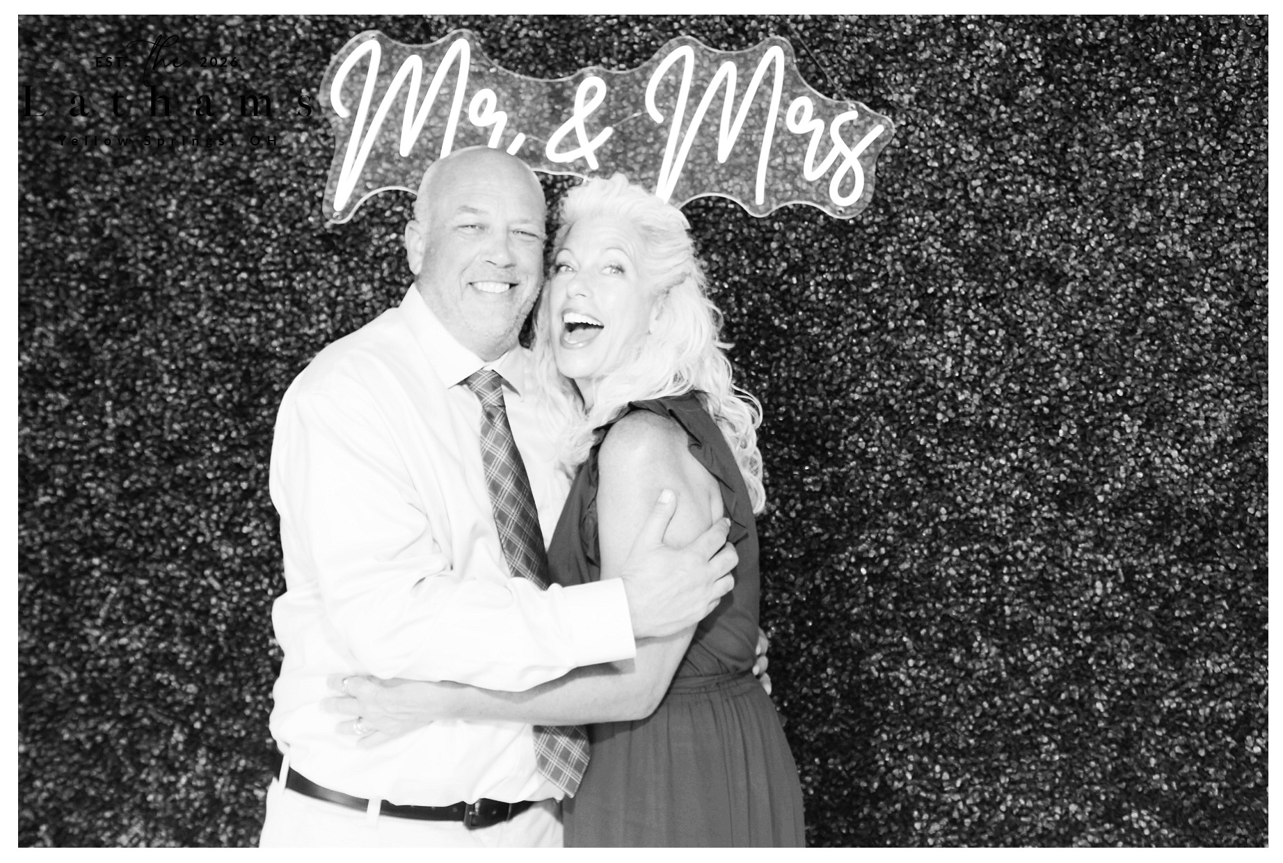 Brittany and Stefari Wedding | View more photos from the event at gallery.photoboothcincy.com/u/PhotoBoothCincy/Brittany-and-Stefari-Wedding