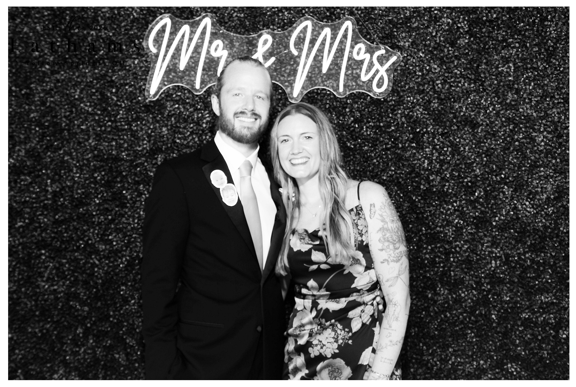 Brittany and Stefari Wedding | View more photos from the event at gallery.photoboothcincy.com/u/PhotoBoothCincy/Brittany-and-Stefari-Wedding