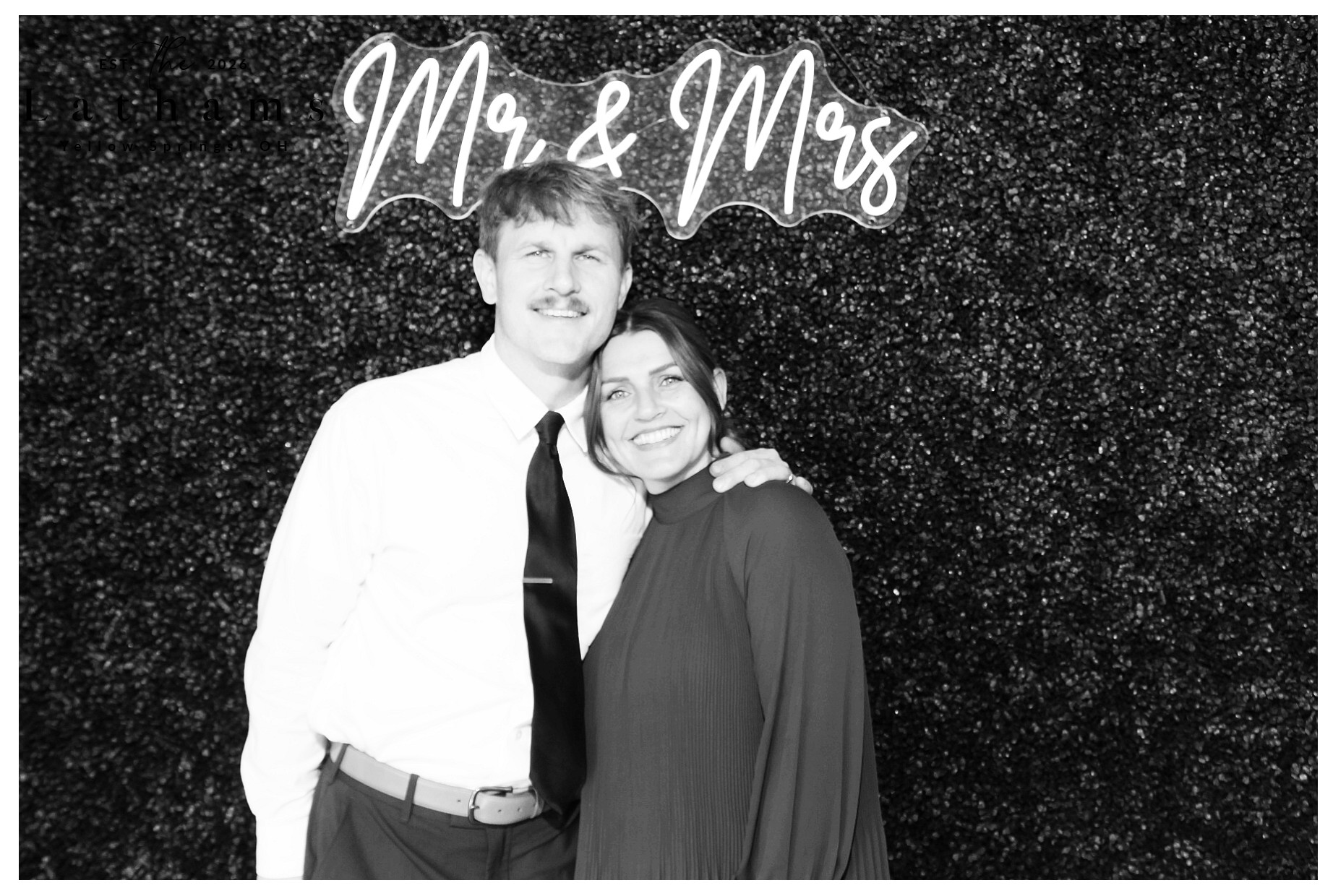 Brittany and Stefari Wedding | View more photos from the event at gallery.photoboothcincy.com/u/PhotoBoothCincy/Brittany-and-Stefari-Wedding