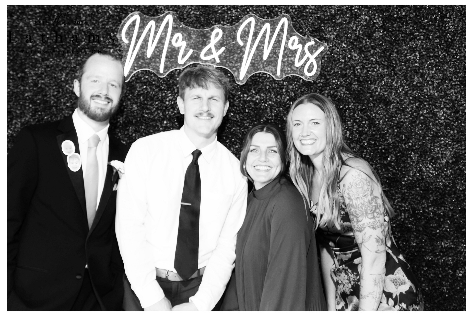 Brittany and Stefari Wedding | View more photos from the event at gallery.photoboothcincy.com/u/PhotoBoothCincy/Brittany-and-Stefari-Wedding