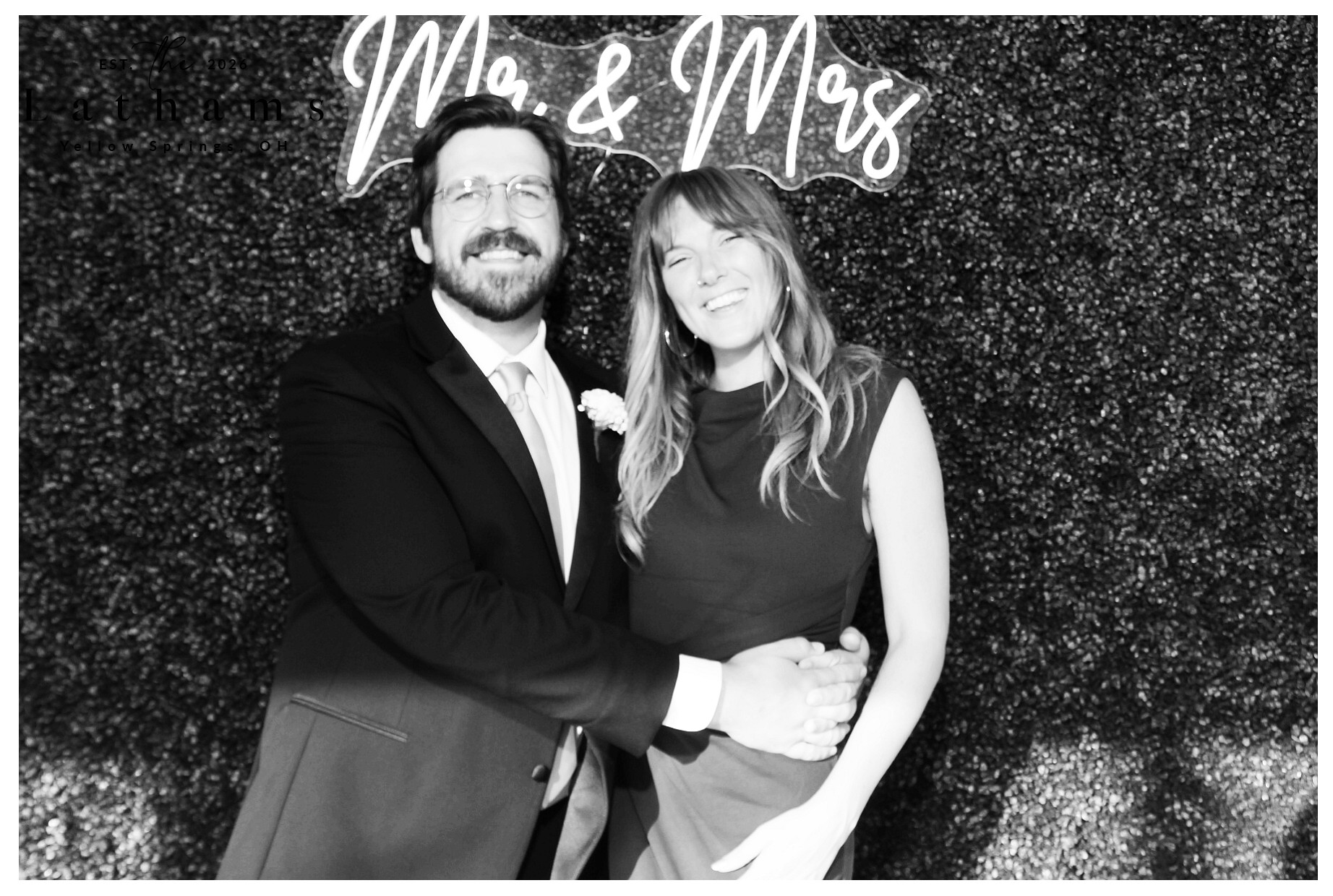 Brittany and Stefari Wedding | View more photos from the event at gallery.photoboothcincy.com/u/PhotoBoothCincy/Brittany-and-Stefari-Wedding