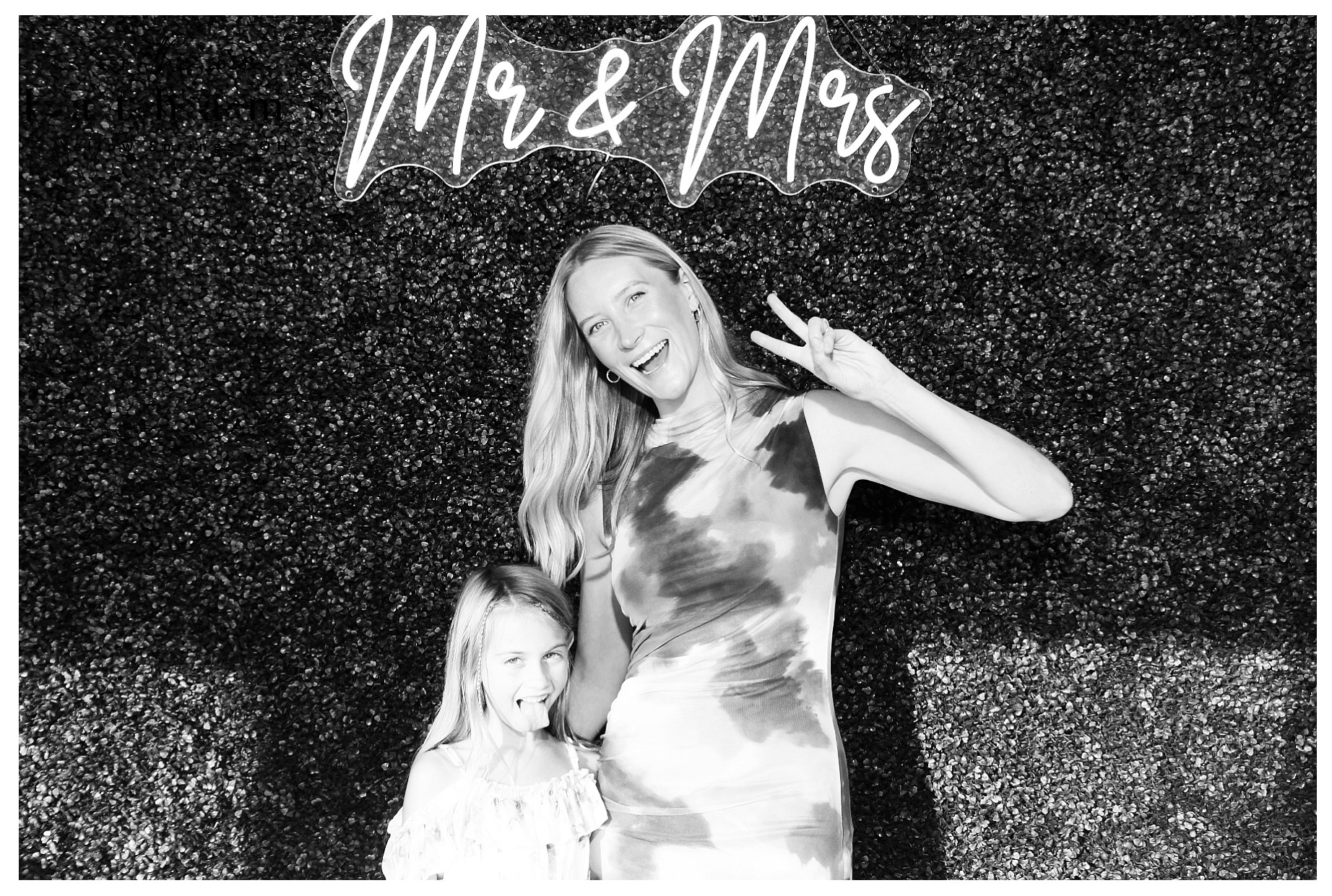 Brittany and Stefari Wedding | View more photos from the event at gallery.photoboothcincy.com/u/PhotoBoothCincy/Brittany-and-Stefari-Wedding