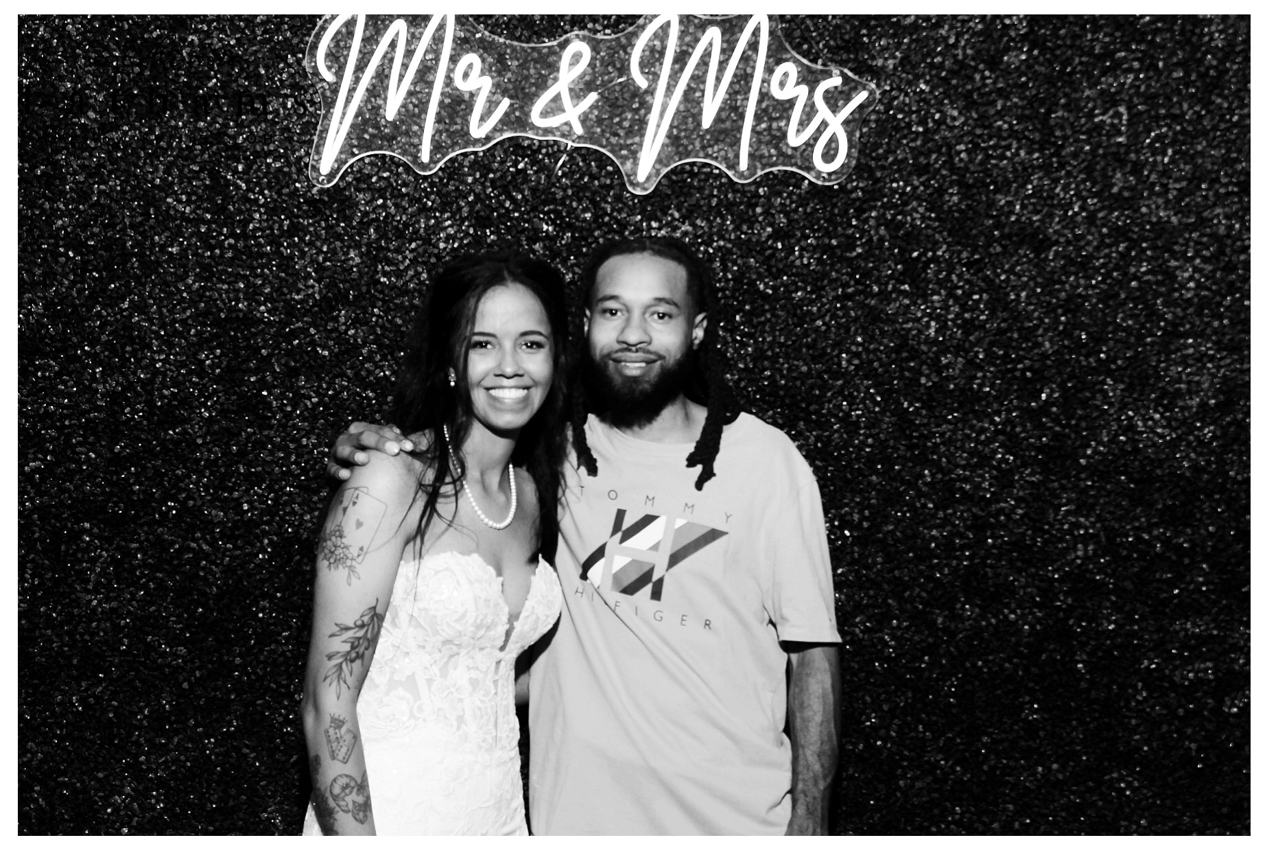 Brittany and Stefari Wedding | View more photos from the event at gallery.photoboothcincy.com/u/PhotoBoothCincy/Brittany-and-Stefari-Wedding