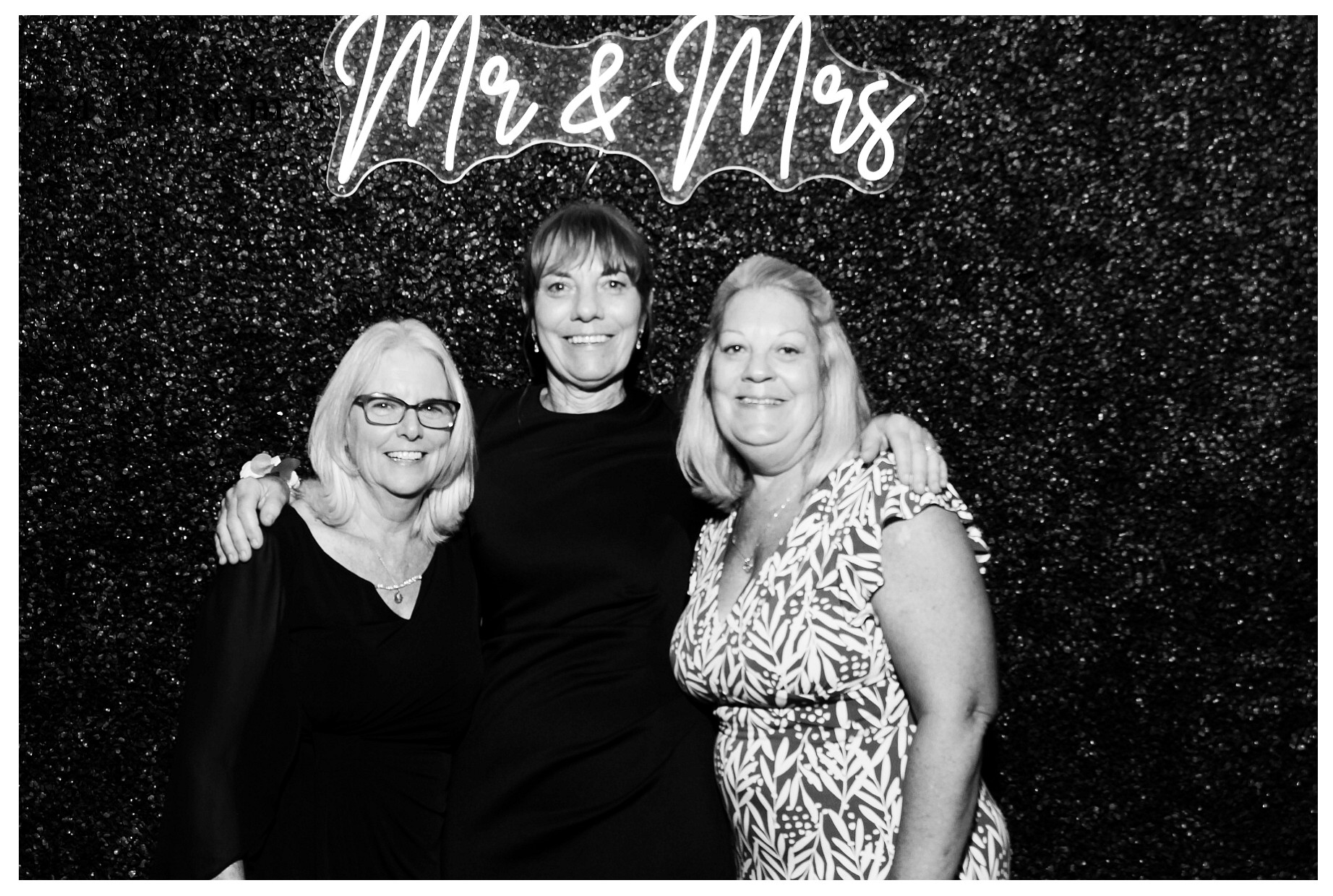 Brittany and Stefari Wedding | View more photos from the event at gallery.photoboothcincy.com/u/PhotoBoothCincy/Brittany-and-Stefari-Wedding