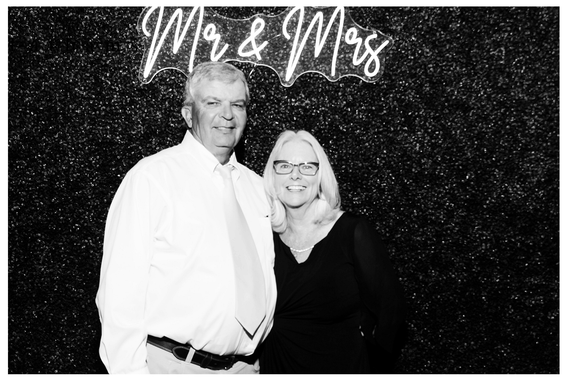 Brittany and Stefari Wedding | View more photos from the event at gallery.photoboothcincy.com/u/PhotoBoothCincy/Brittany-and-Stefari-Wedding