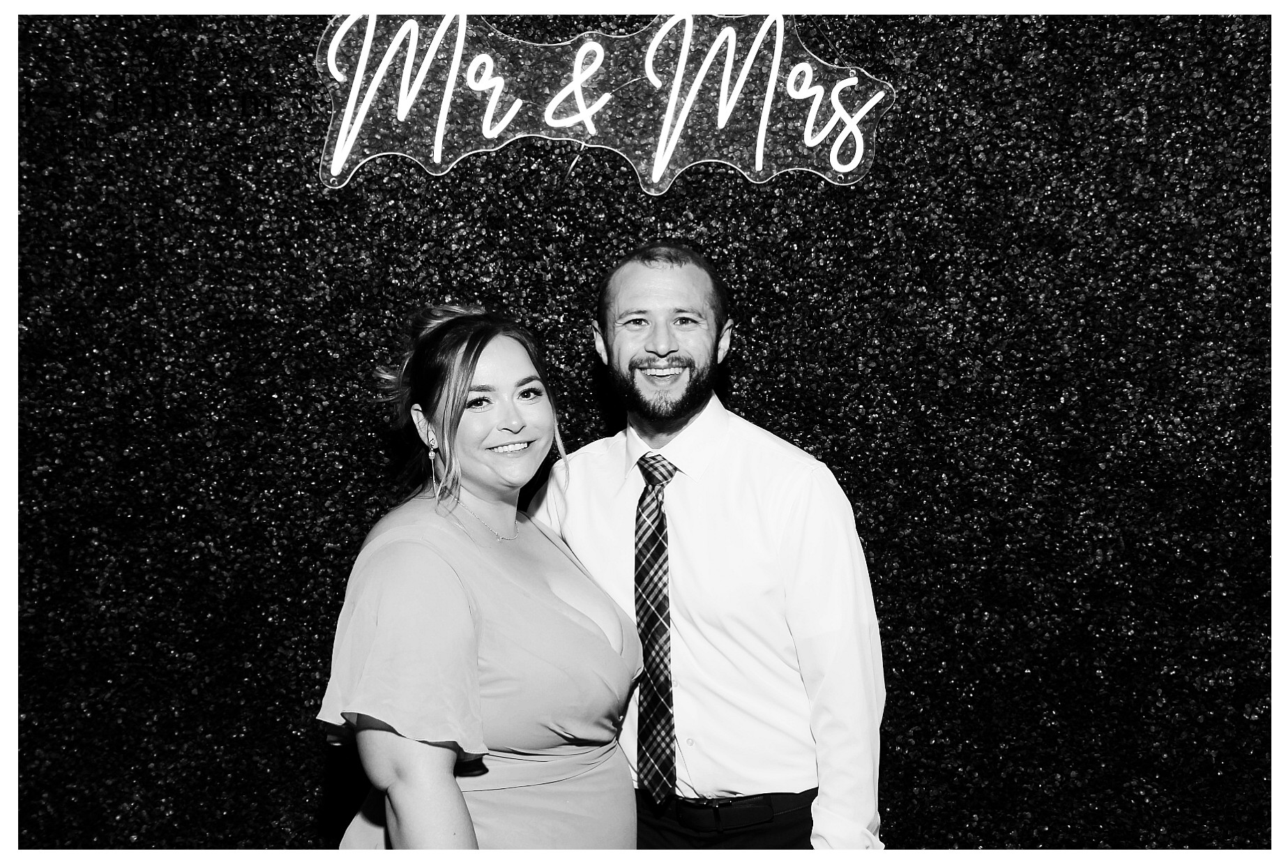 Brittany and Stefari Wedding | View more photos from the event at gallery.photoboothcincy.com/u/PhotoBoothCincy/Brittany-and-Stefari-Wedding