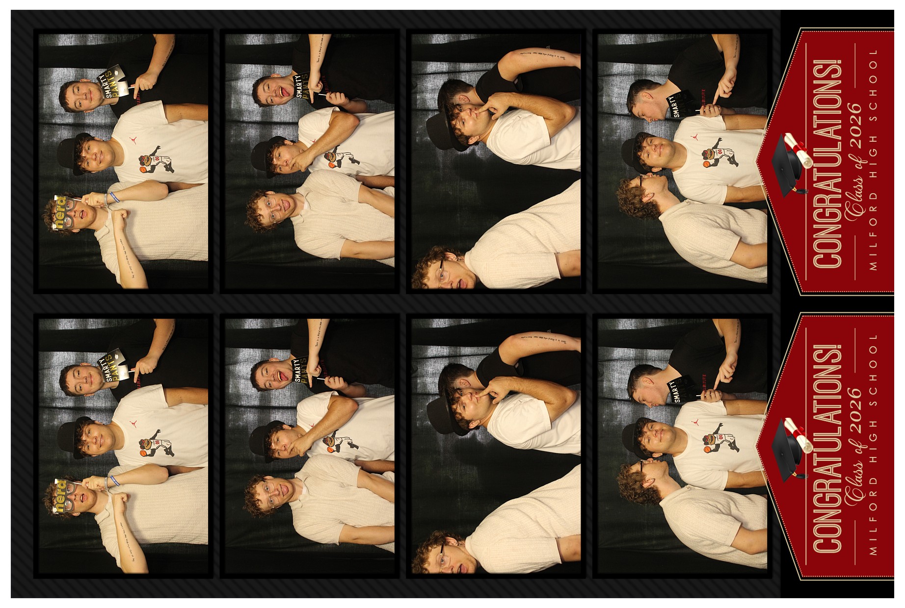 Brody's Grad Party!! | View more photos from the event at gallery.photoboothcincy.com/u/PhotoBoothCincy/Brodys-Grad-Party