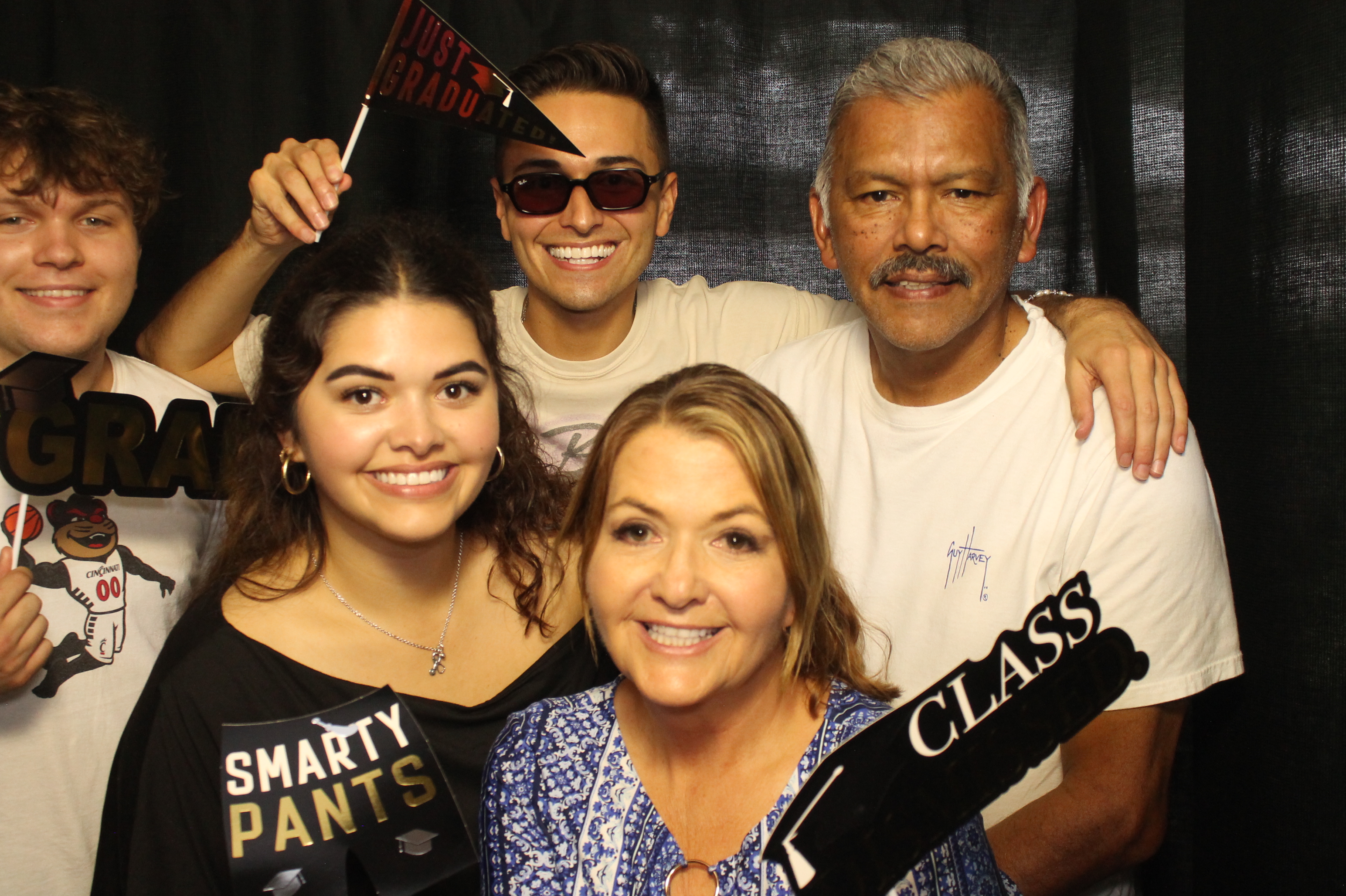 Brody's Grad Party!! | View more photos from the event at gallery.photoboothcincy.com/u/PhotoBoothCincy/Brodys-Grad-Party