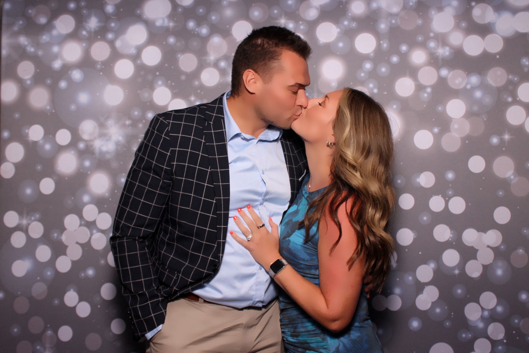 Brooke & Sam | View more photos from the event at gallery.photoboothcincy.com/u/PhotoBoothCincy/Brooke-Sam