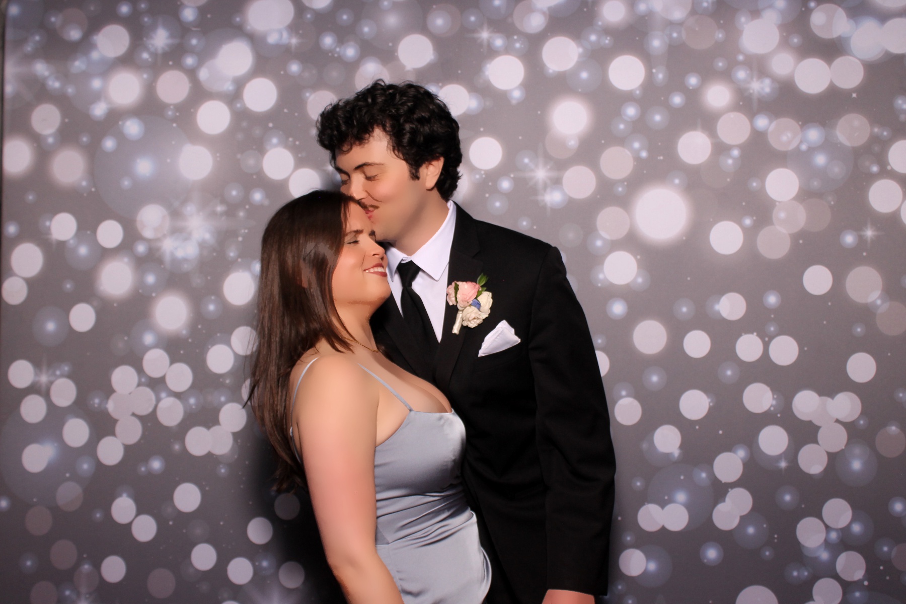 Brooke & Sam | View more photos from the event at gallery.photoboothcincy.com/u/PhotoBoothCincy/Brooke-Sam