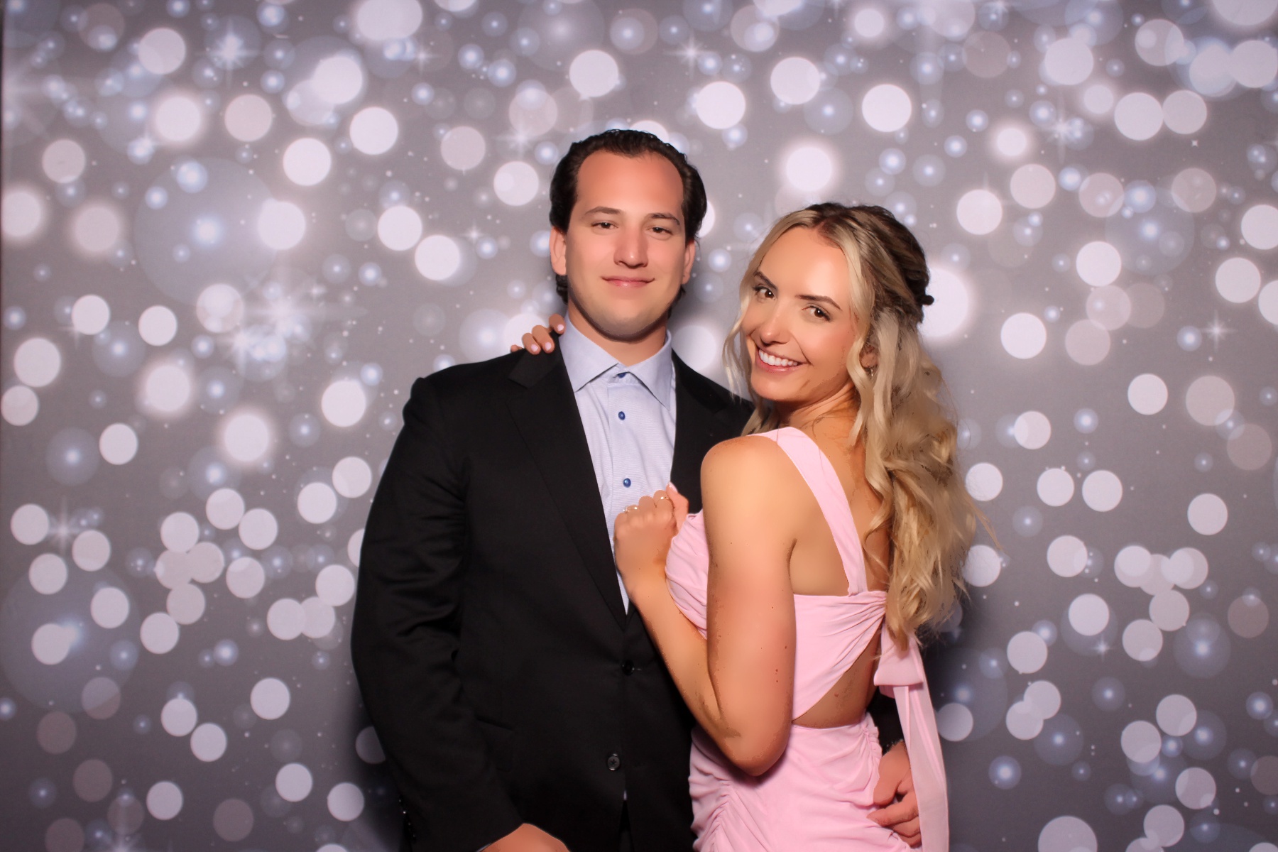 Brooke & Sam | View more photos from the event at gallery.photoboothcincy.com/u/PhotoBoothCincy/Brooke-Sam