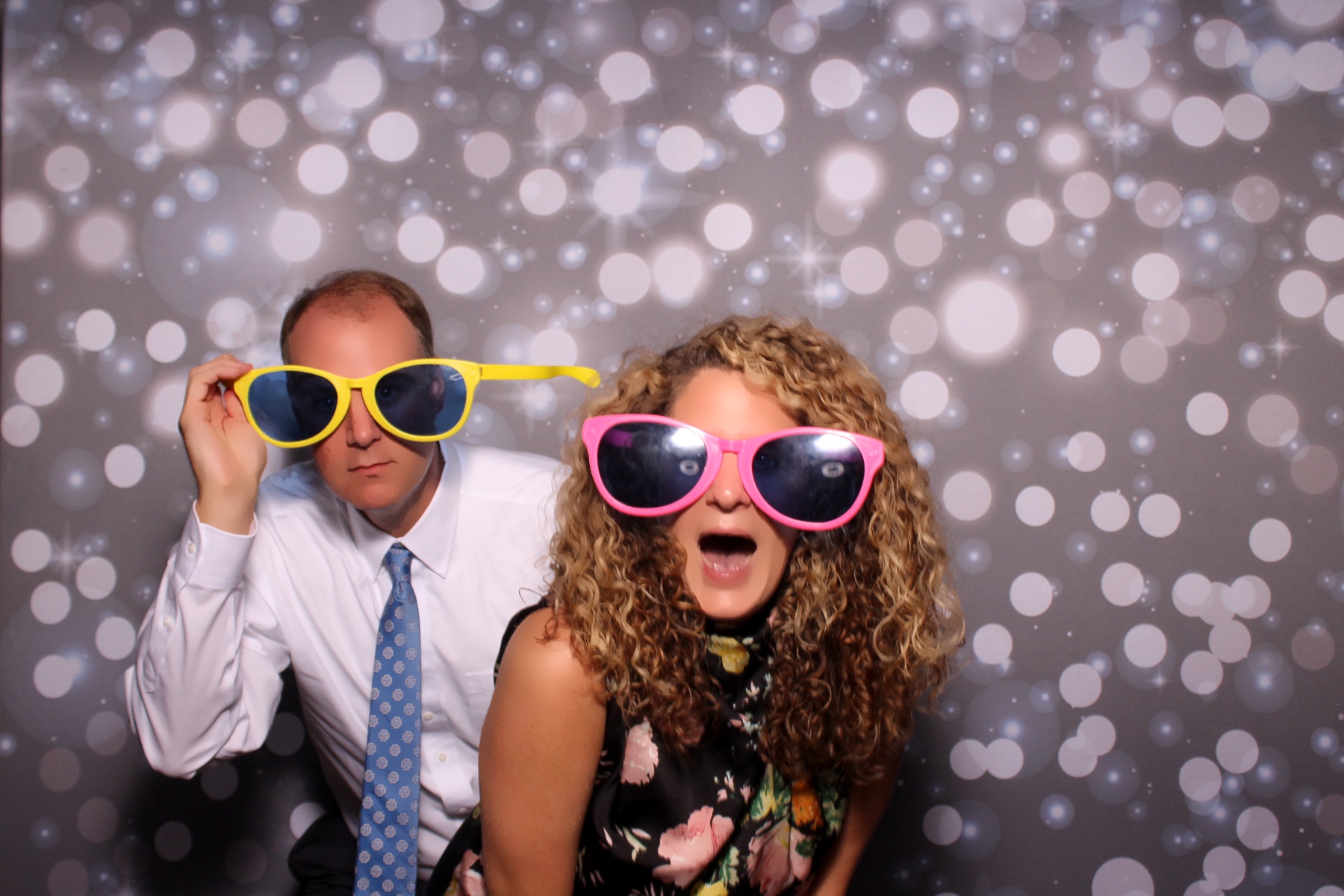 Brooke & Sam | View more photos from the event at gallery.photoboothcincy.com/u/PhotoBoothCincy/Brooke-Sam