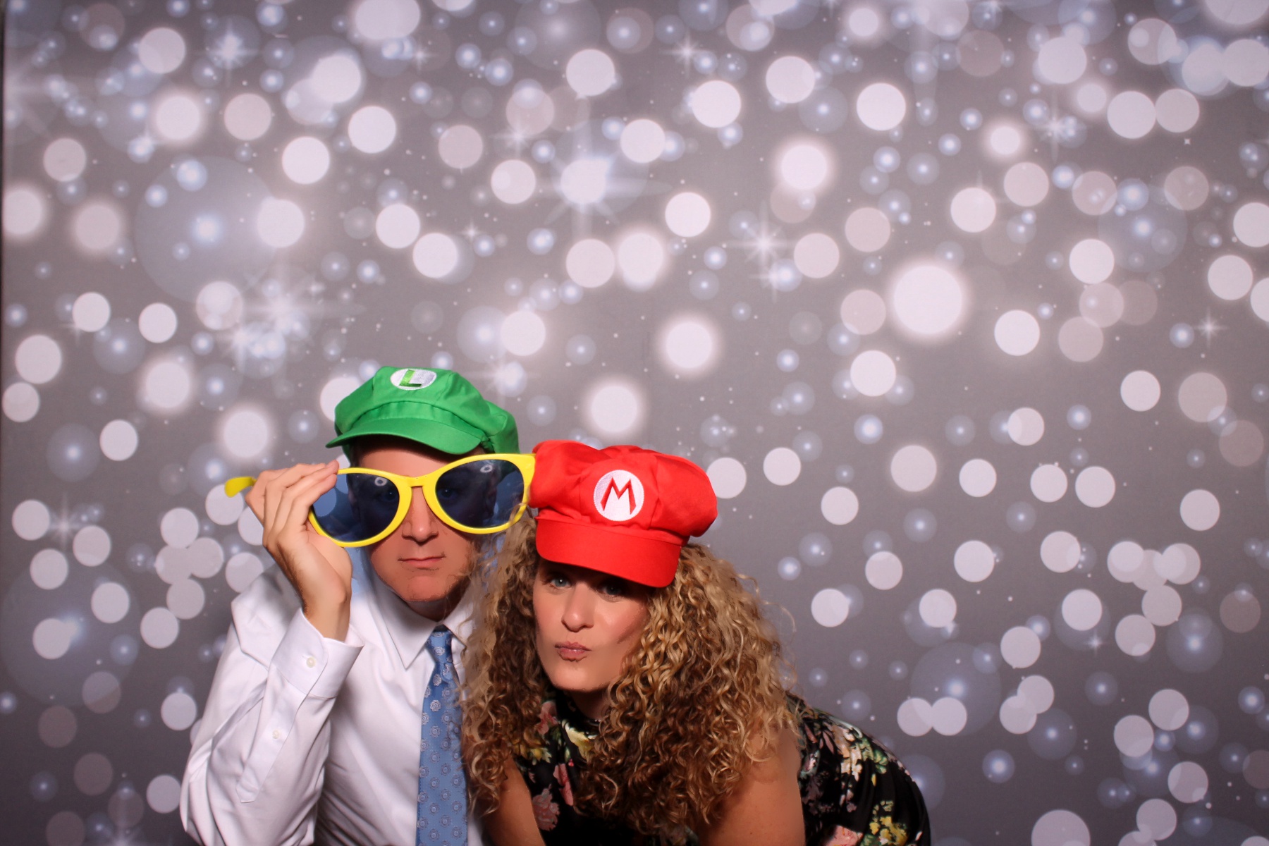 Brooke & Sam | View more photos from the event at gallery.photoboothcincy.com/u/PhotoBoothCincy/Brooke-Sam