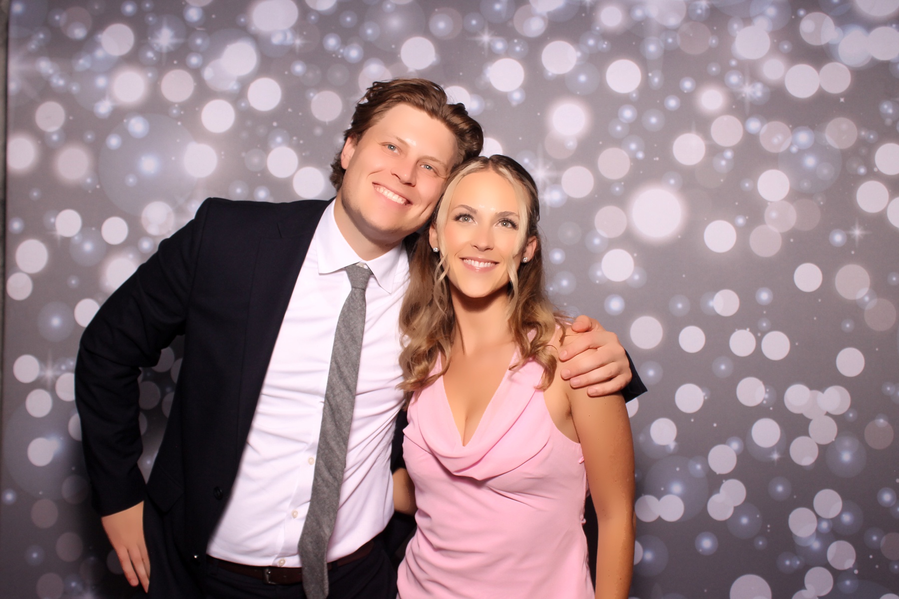 Brooke & Sam | View more photos from the event at gallery.photoboothcincy.com/u/PhotoBoothCincy/Brooke-Sam