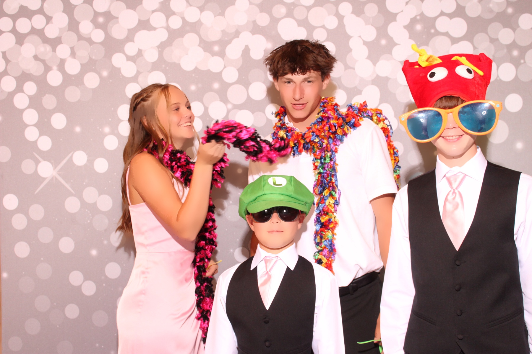 Brooks Wedding | View more photos from the event at gallery.photoboothcincy.com/u/PhotoBoothCincy/Brooks-Wedding-0