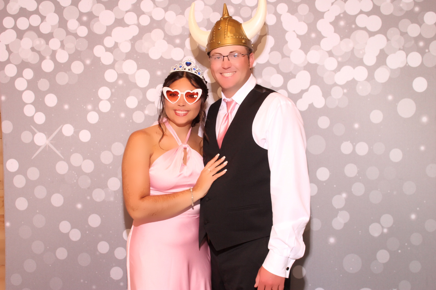 Brooks Wedding | View more photos from the event at gallery.photoboothcincy.com/u/PhotoBoothCincy/Brooks-Wedding-0