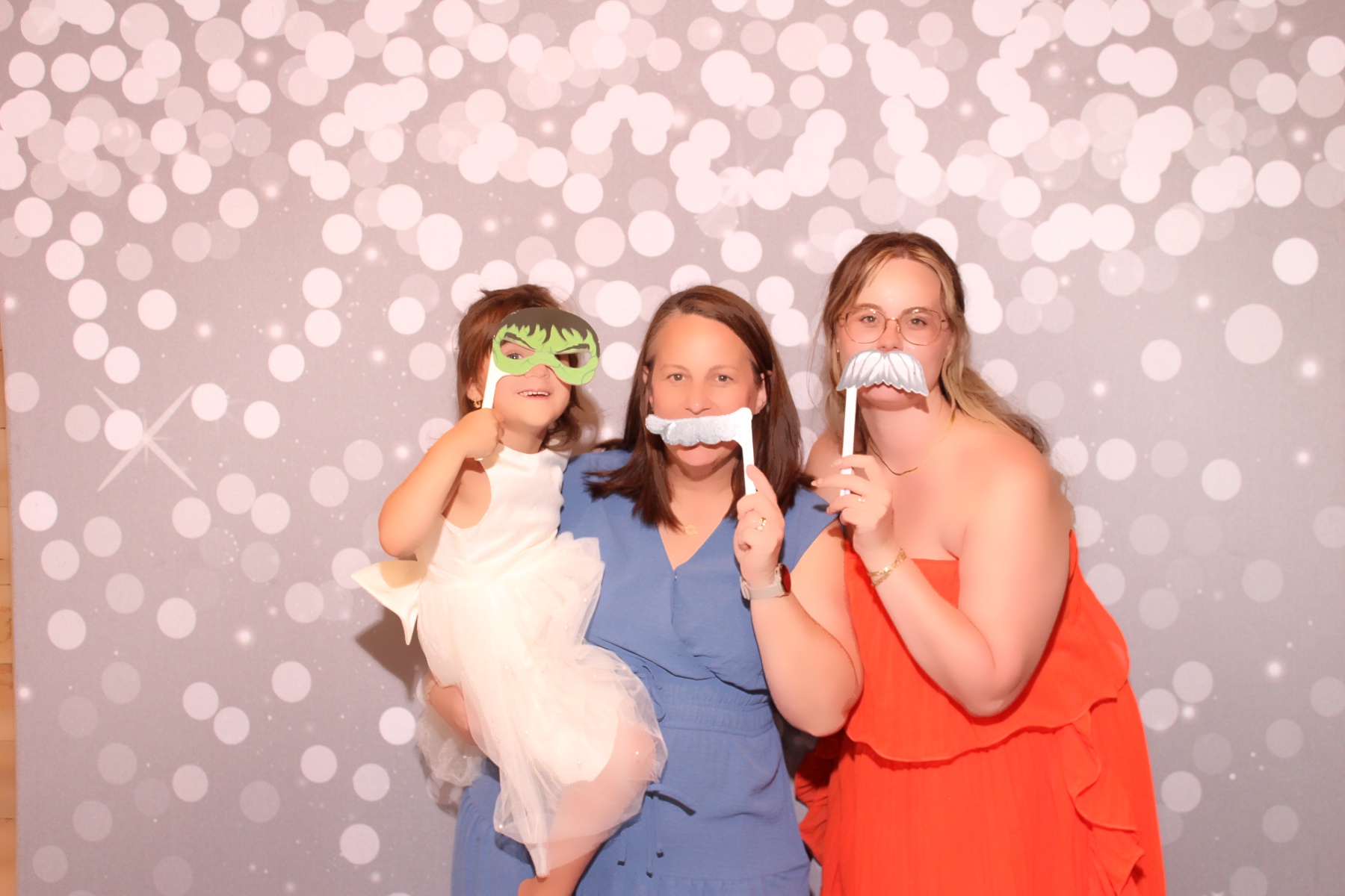 Brooks Wedding | View more photos from the event at gallery.photoboothcincy.com/u/PhotoBoothCincy/Brooks-Wedding-0