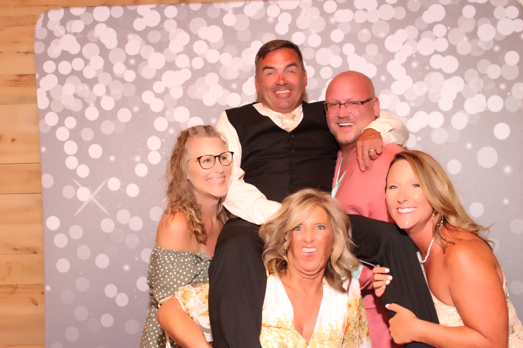 Brooks Wedding | View more photos from the event at gallery.photoboothcincy.com/u/PhotoBoothCincy/Brooks-Wedding-0