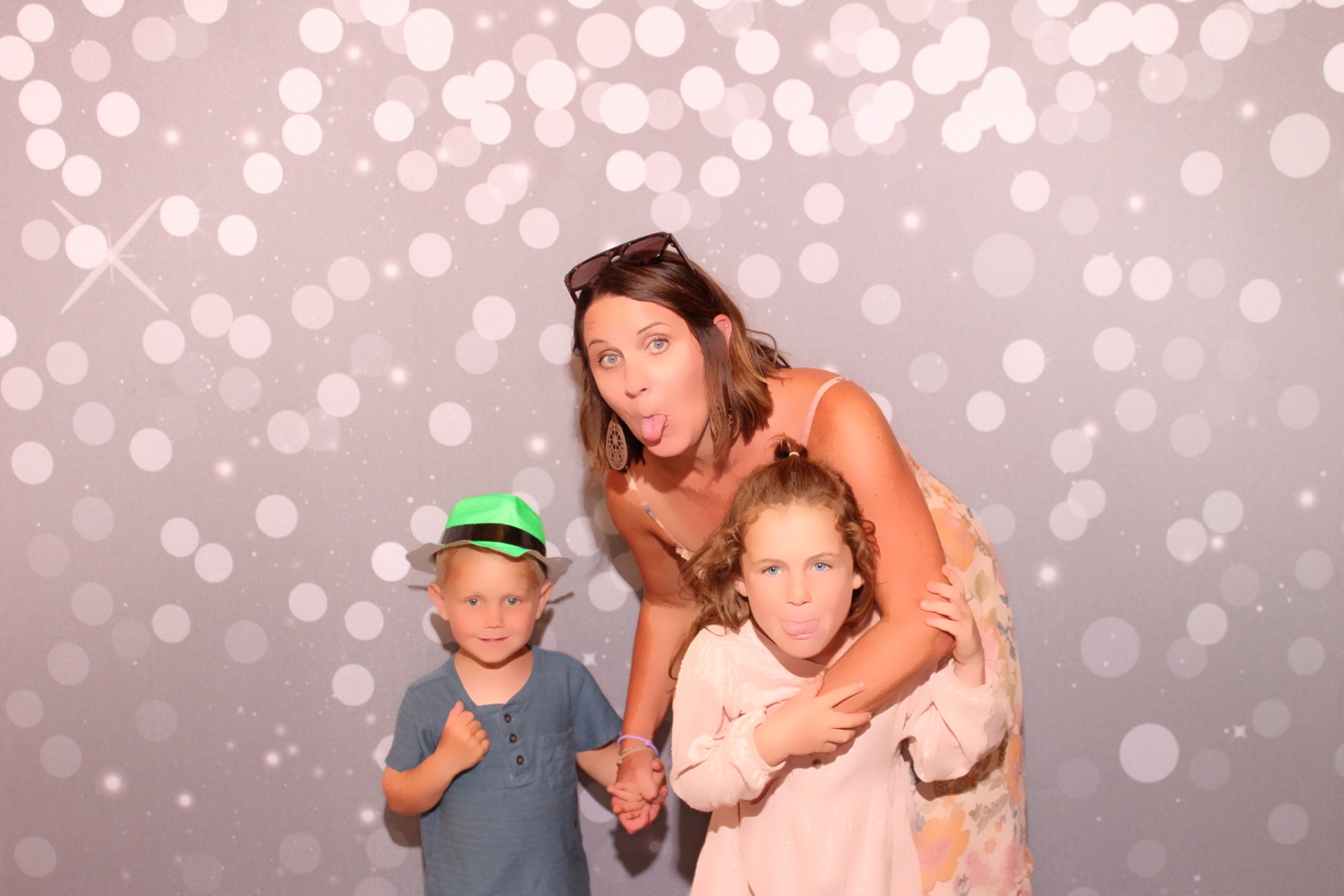 Brooks Wedding | View more photos from the event at gallery.photoboothcincy.com/u/PhotoBoothCincy/Brooks-Wedding-0