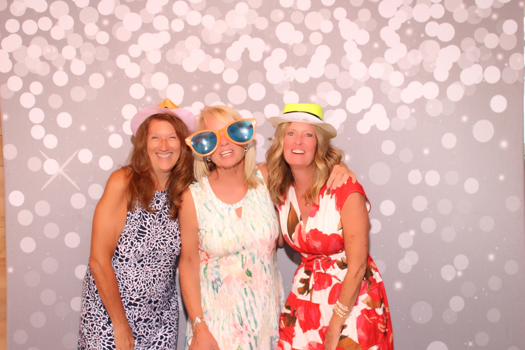 Brooks Wedding | View more photos from the event at gallery.photoboothcincy.com/u/PhotoBoothCincy/Brooks-Wedding-0