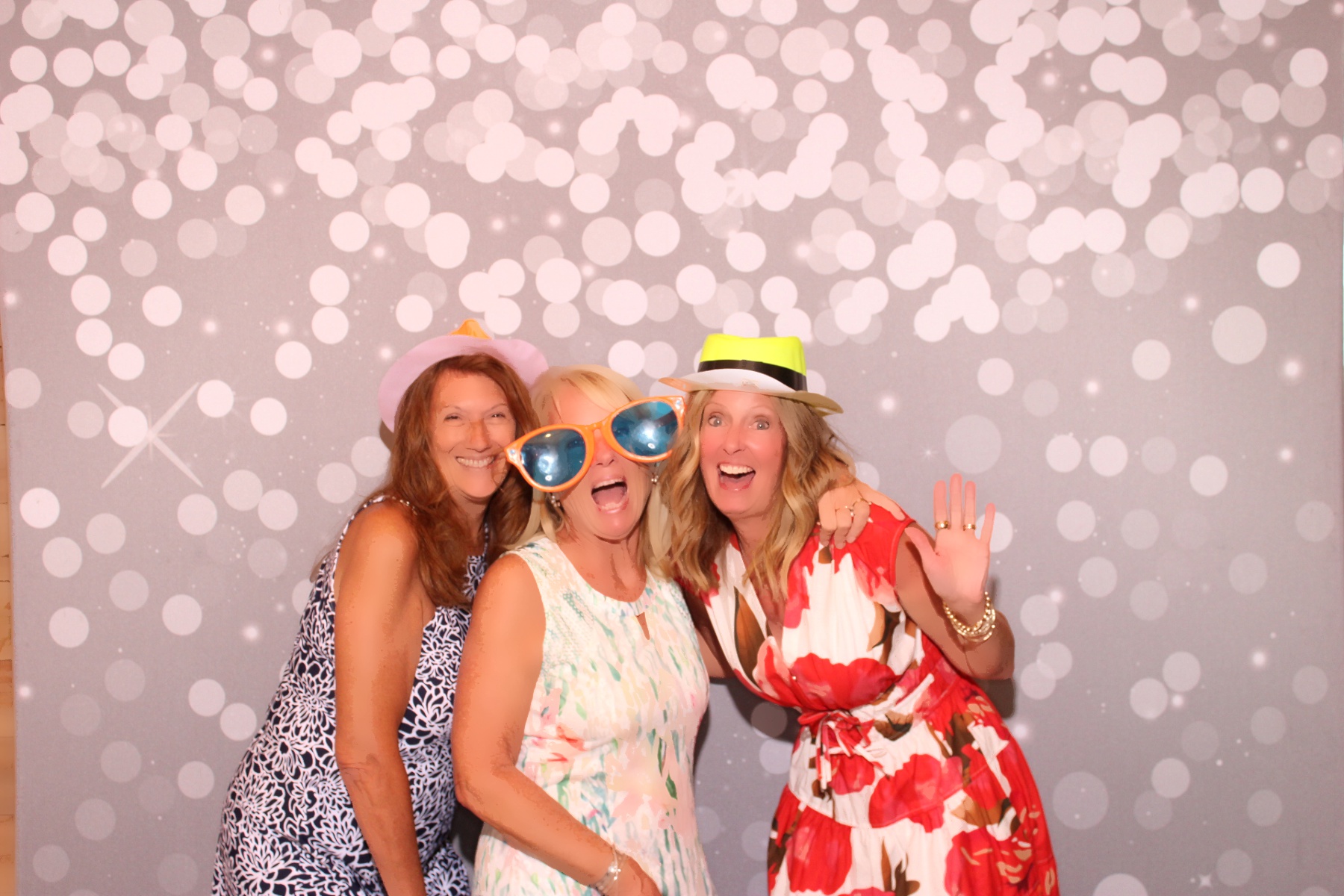 Brooks Wedding | View more photos from the event at gallery.photoboothcincy.com/u/PhotoBoothCincy/Brooks-Wedding-0