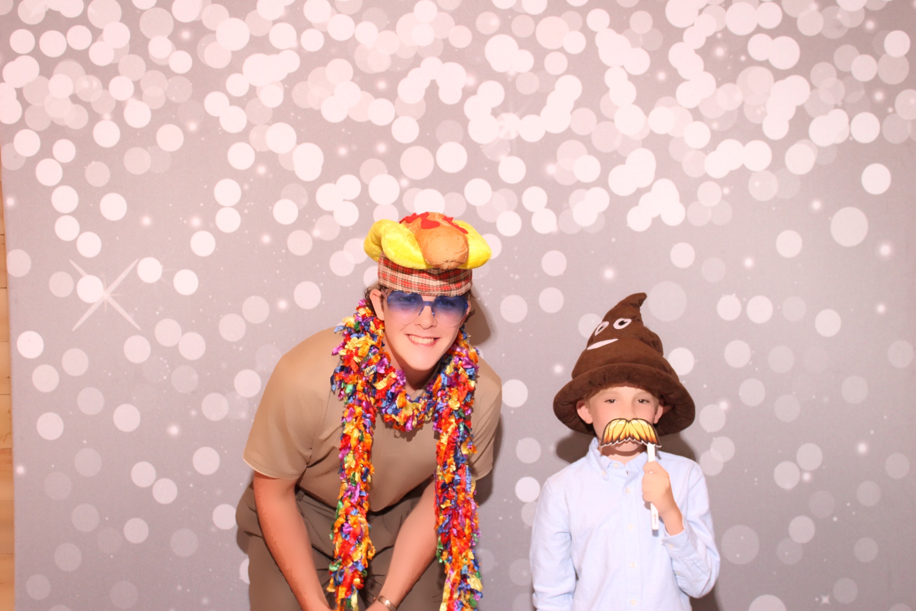 Brooks Wedding | View more photos from the event at gallery.photoboothcincy.com/u/PhotoBoothCincy/Brooks-Wedding-0