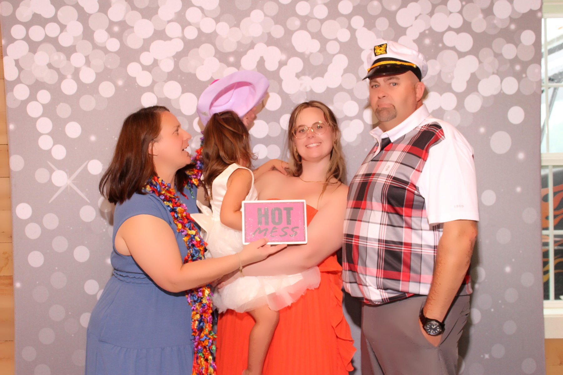 Brooks Wedding | View more photos from the event at gallery.photoboothcincy.com/u/PhotoBoothCincy/Brooks-Wedding-0