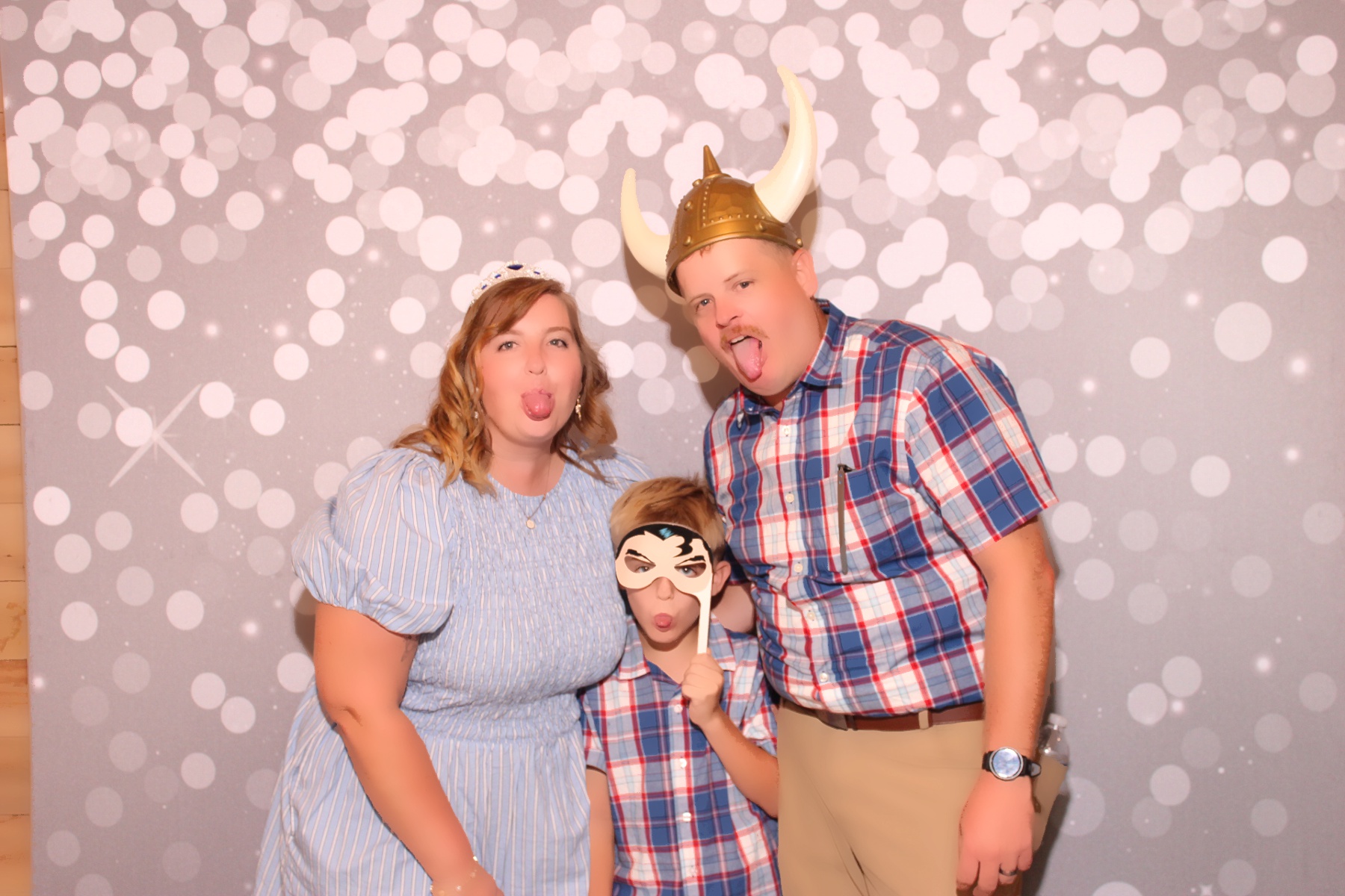Brooks Wedding | View more photos from the event at gallery.photoboothcincy.com/u/PhotoBoothCincy/Brooks-Wedding-0