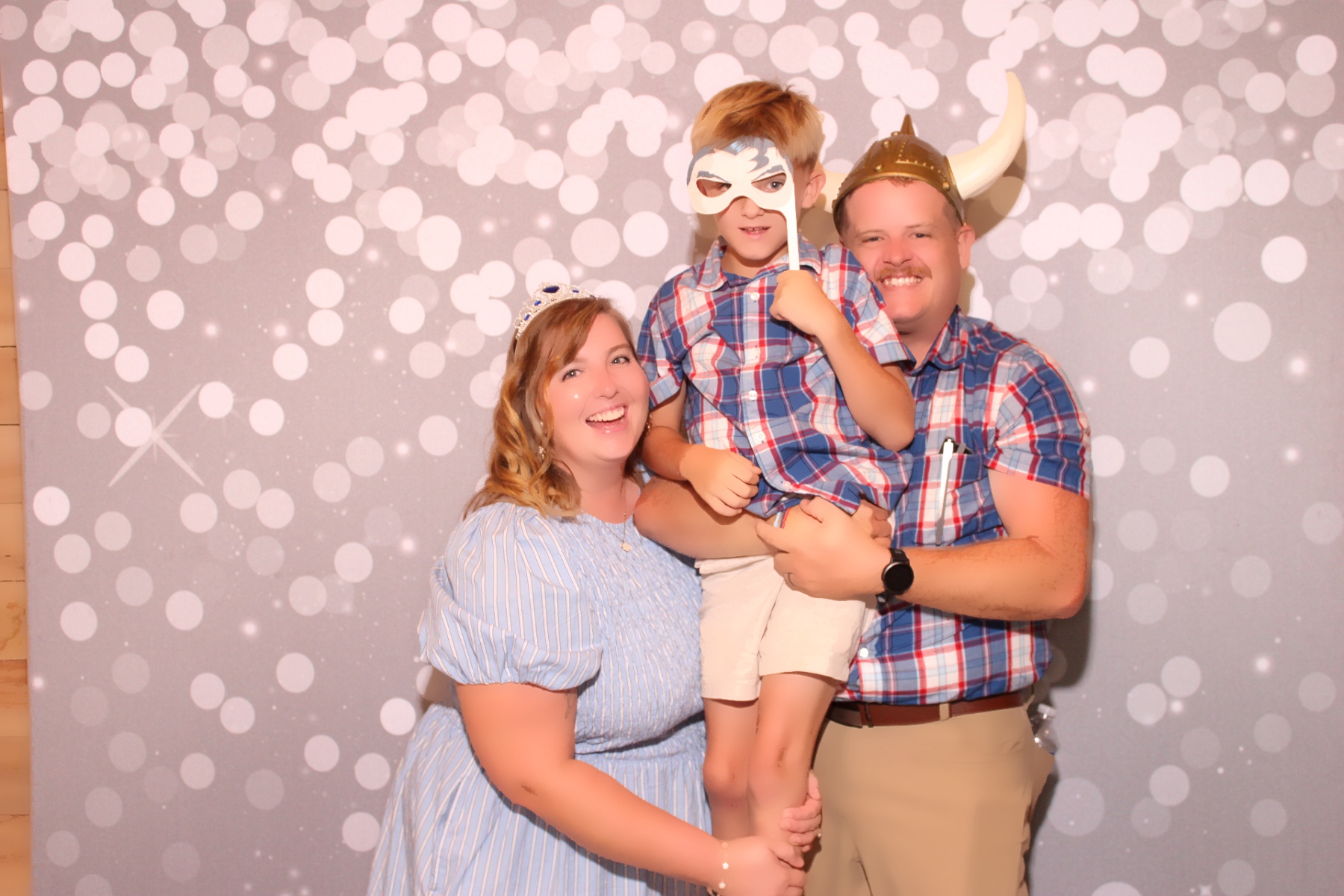 Brooks Wedding | View more photos from the event at gallery.photoboothcincy.com/u/PhotoBoothCincy/Brooks-Wedding-0