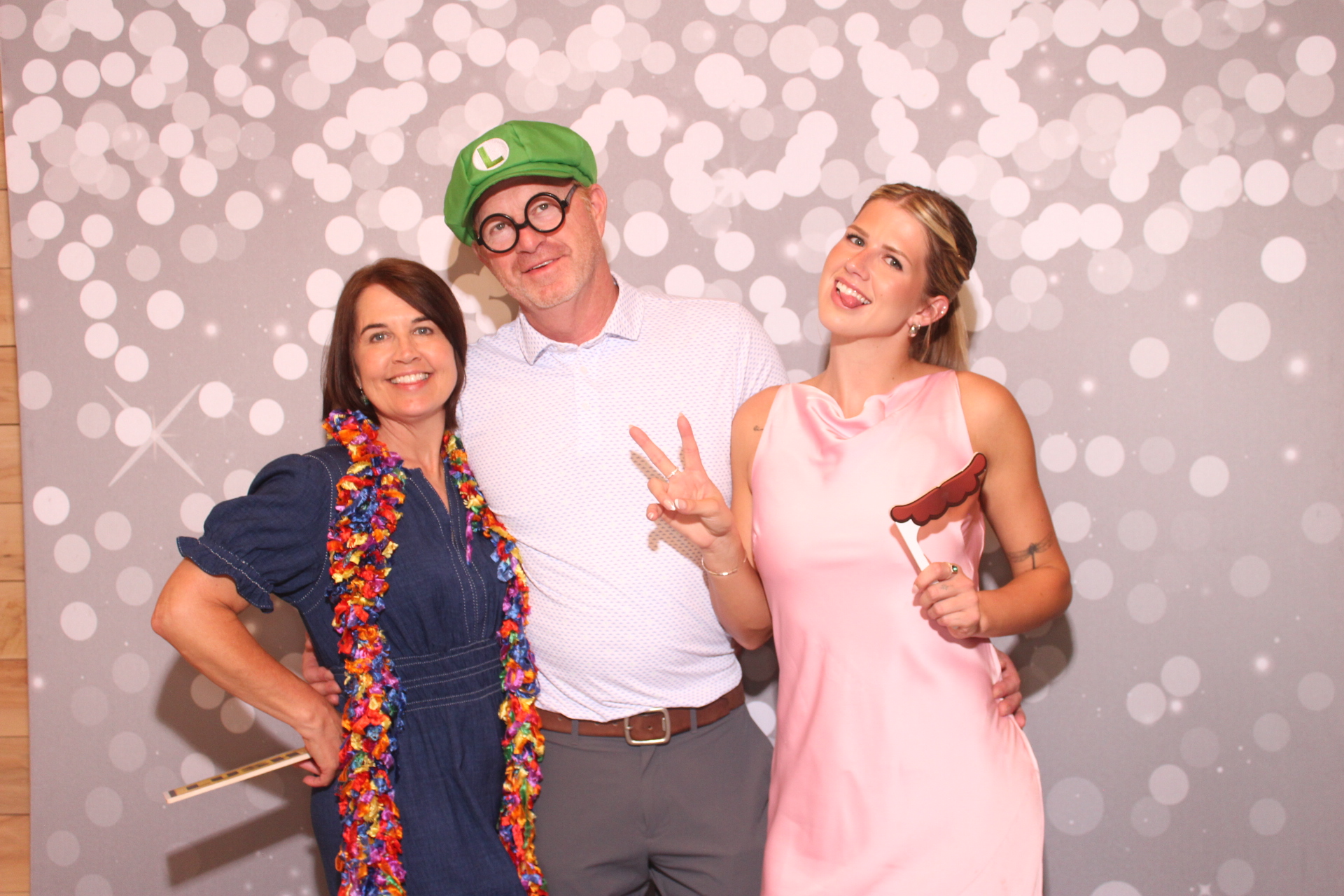 Brooks Wedding | View more photos from the event at gallery.photoboothcincy.com/u/PhotoBoothCincy/Brooks-Wedding-0