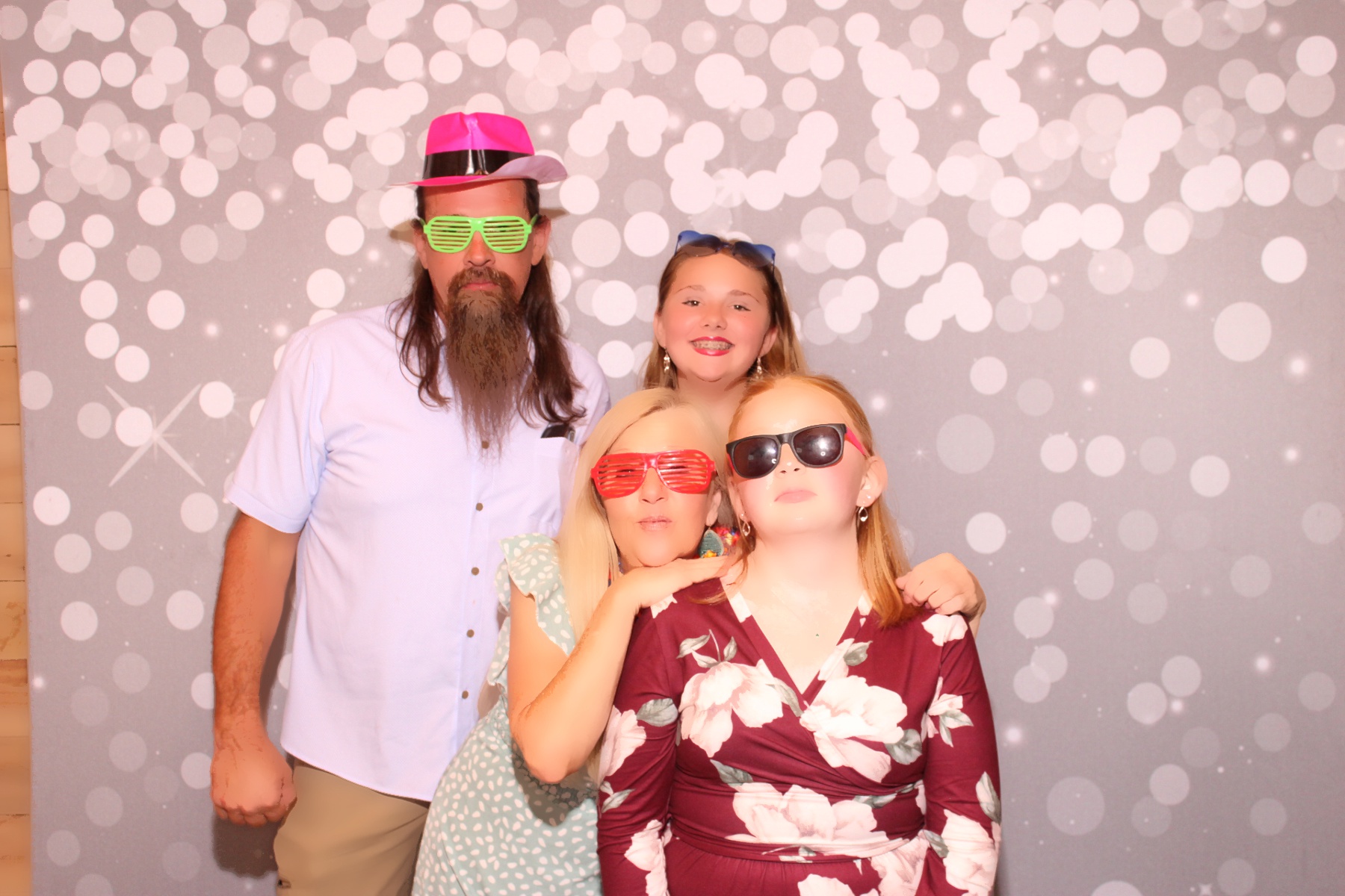 Brooks Wedding | View more photos from the event at gallery.photoboothcincy.com/u/PhotoBoothCincy/Brooks-Wedding-0
