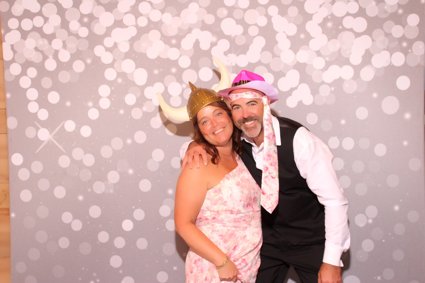 Brooks Wedding | View more photos from the event at gallery.photoboothcincy.com/u/PhotoBoothCincy/Brooks-Wedding-0