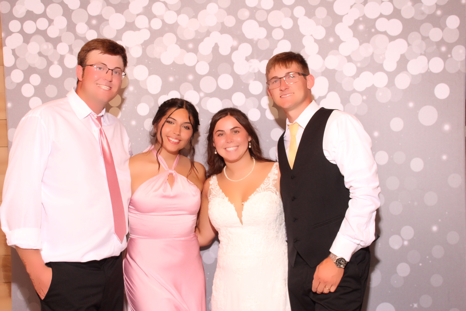 Brooks Wedding | View more photos from the event at gallery.photoboothcincy.com/u/PhotoBoothCincy/Brooks-Wedding-0