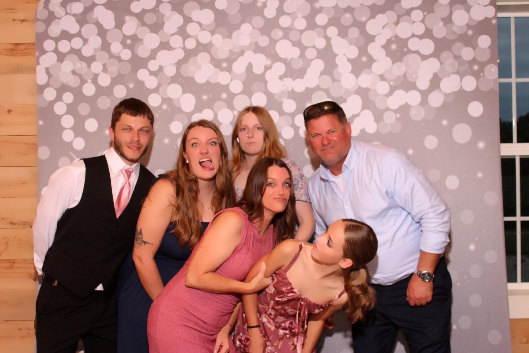 Brooks Wedding | View more photos from the event at gallery.photoboothcincy.com/u/PhotoBoothCincy/Brooks-Wedding-0