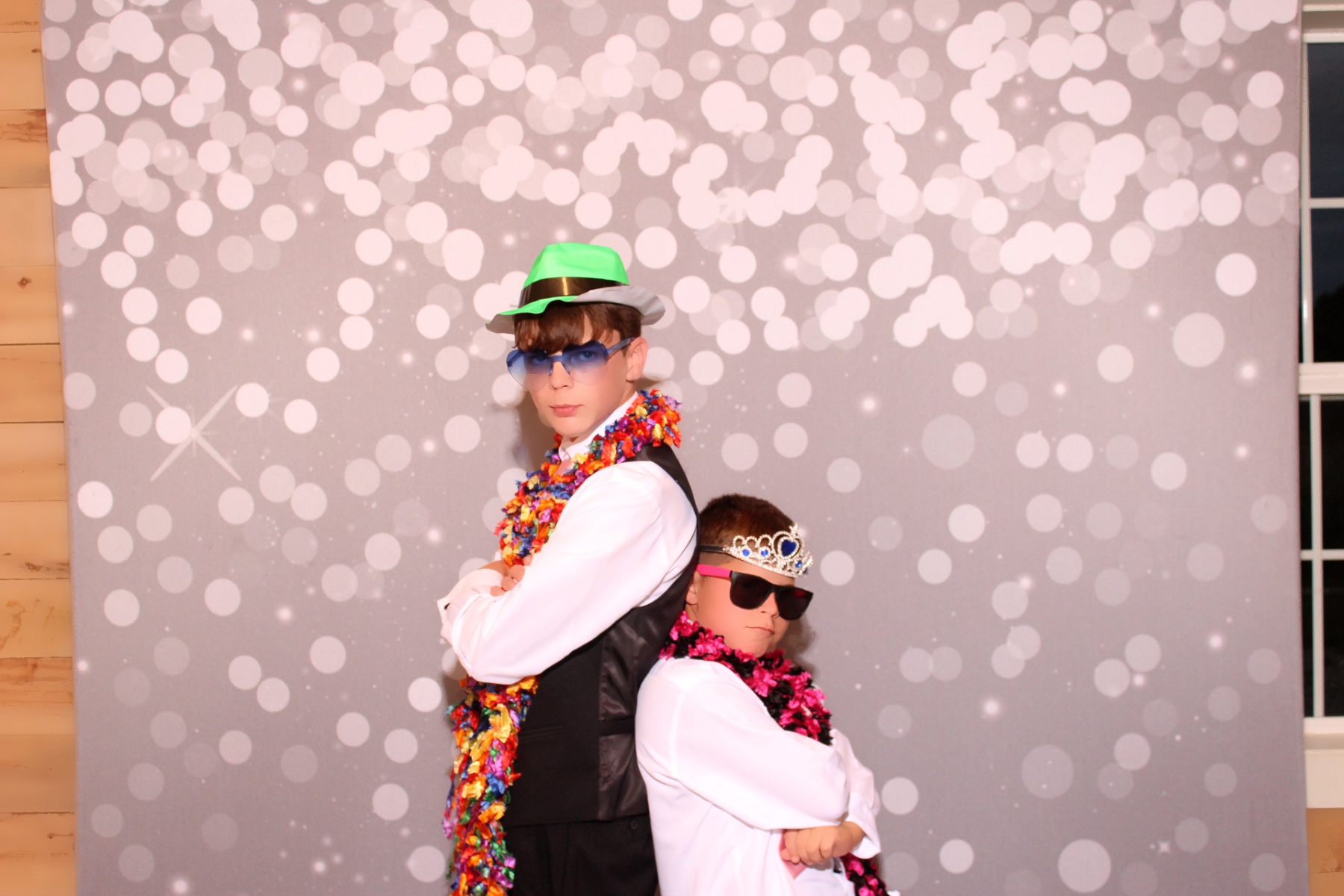 Brooks Wedding | View more photos from the event at gallery.photoboothcincy.com/u/PhotoBoothCincy/Brooks-Wedding-0