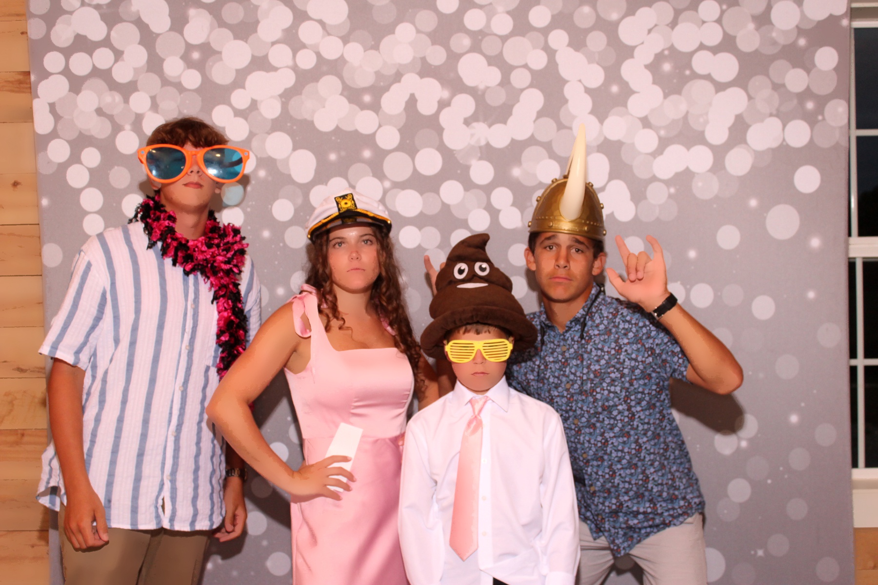 Brooks Wedding | View more photos from the event at gallery.photoboothcincy.com/u/PhotoBoothCincy/Brooks-Wedding-0