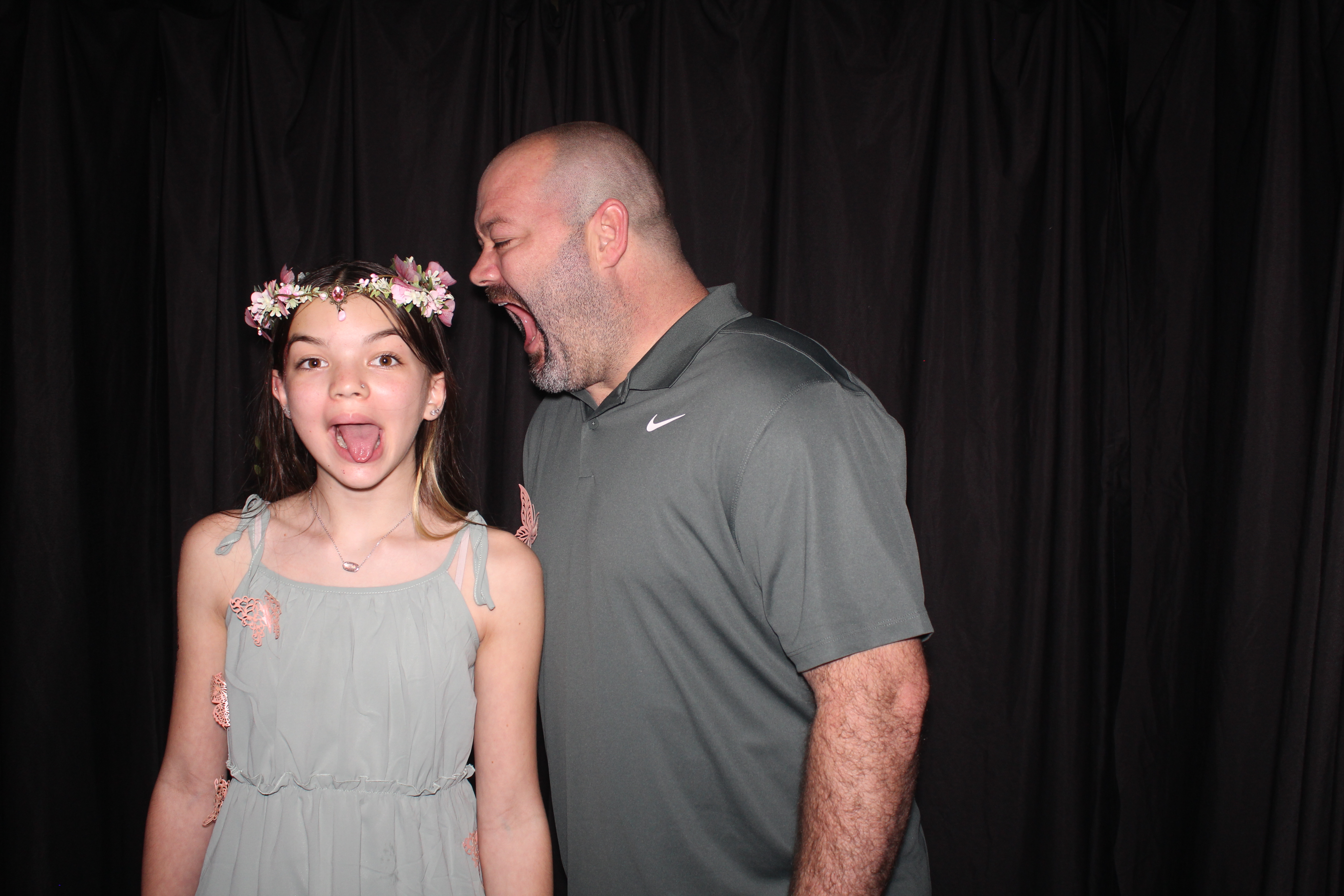 Brookwood Enchanted Father/Daughter Dance Part 2 | View more photos from the event at gallery.photoboothcincy.com/u/PhotoBoothCincy/Brookwood-Enchanted-FatherDaughter-Dance-Part-2