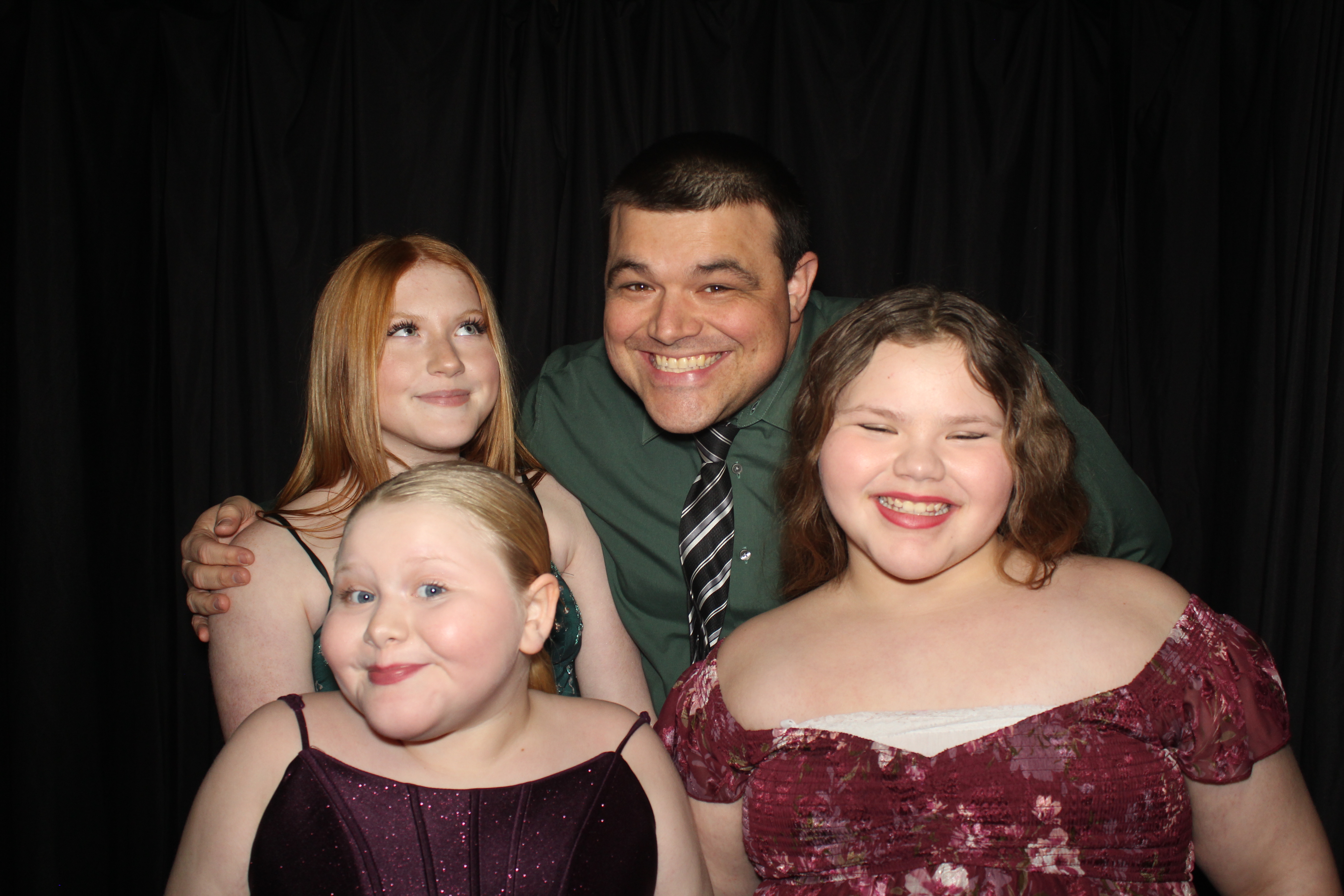Brookwood Enchanted Father/Daughter Dance Part 2 | View more photos from the event at gallery.photoboothcincy.com/u/PhotoBoothCincy/Brookwood-Enchanted-FatherDaughter-Dance-Part-2