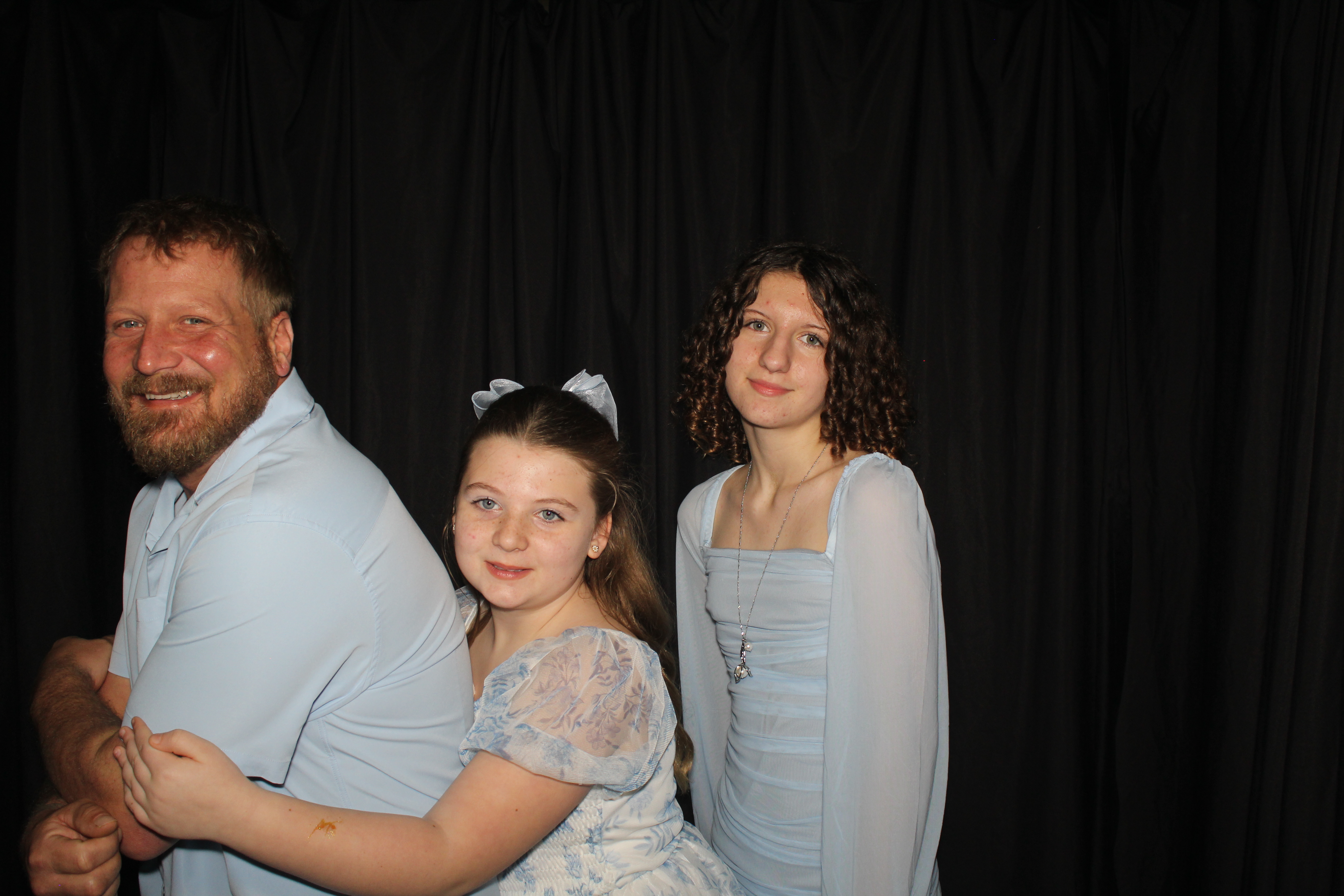 Brookwood Enchanted Father/Daughter Dance Part 2 | View more photos from the event at gallery.photoboothcincy.com/u/PhotoBoothCincy/Brookwood-Enchanted-FatherDaughter-Dance-Part-2