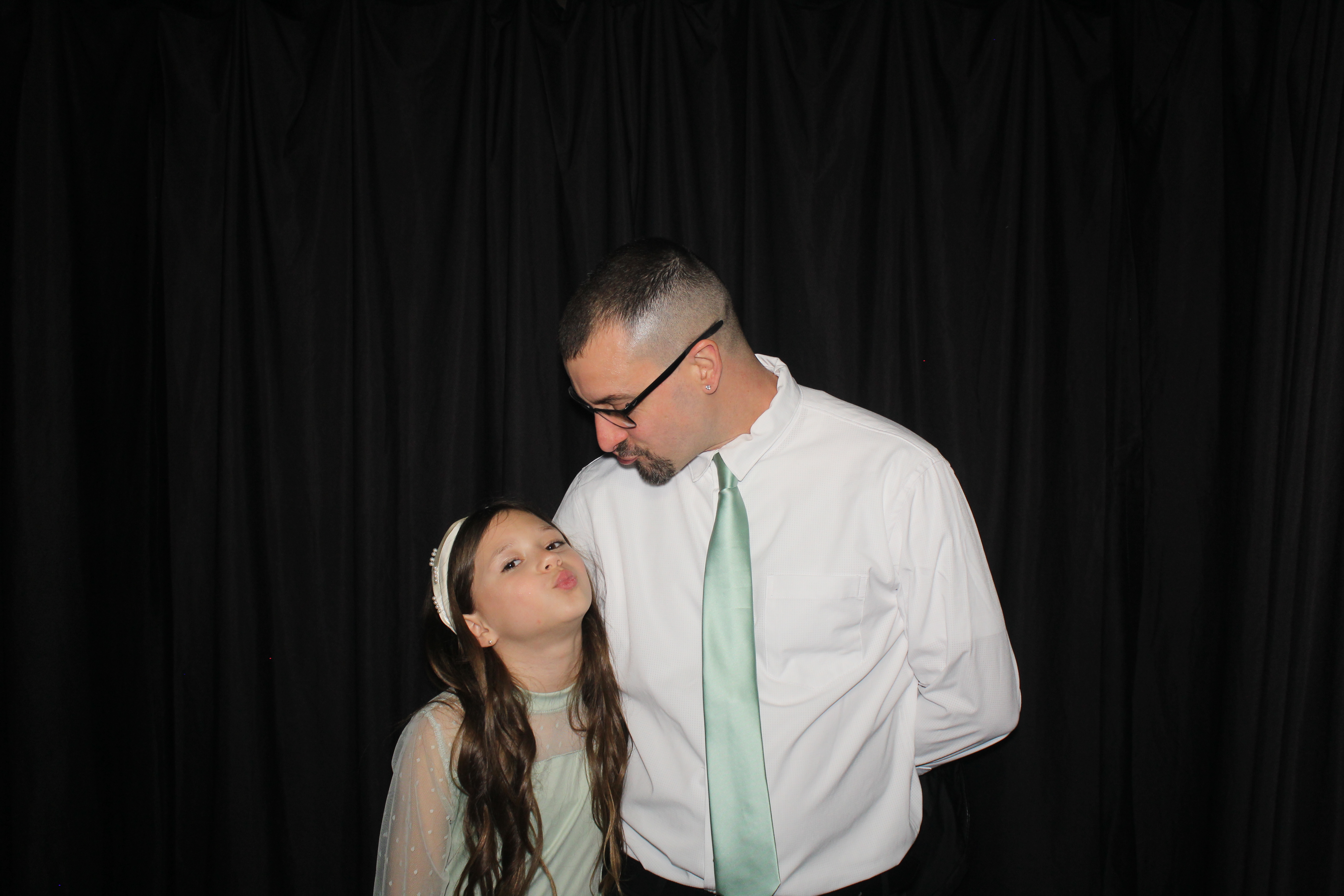 Brookwood Enchanted Father/Daughter Dance Part 2 | View more photos from the event at gallery.photoboothcincy.com/u/PhotoBoothCincy/Brookwood-Enchanted-FatherDaughter-Dance-Part-2