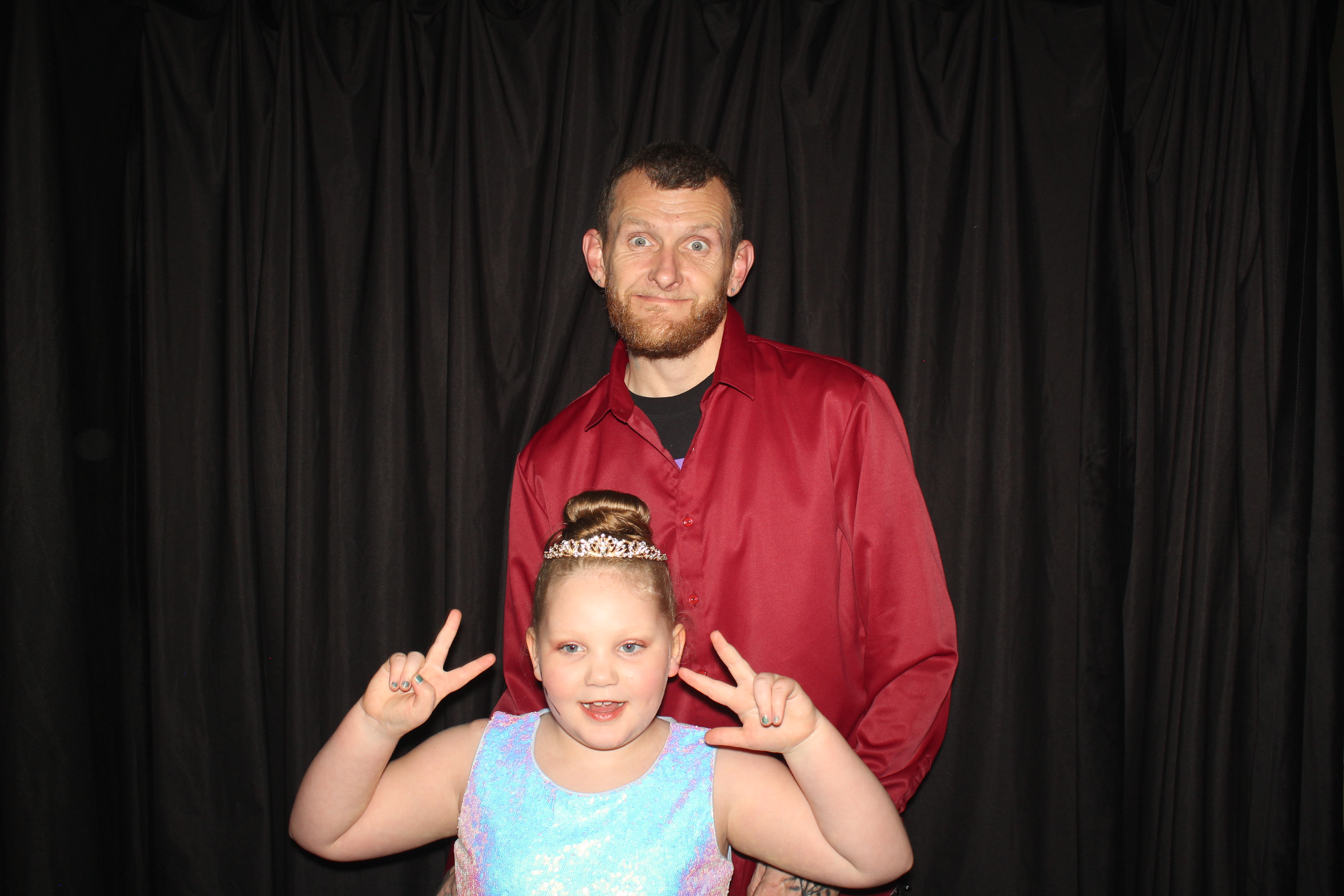Brookwood Enchanted Father/Daughter Dance Part 2 | View more photos from the event at gallery.photoboothcincy.com/u/PhotoBoothCincy/Brookwood-Enchanted-FatherDaughter-Dance-Part-2