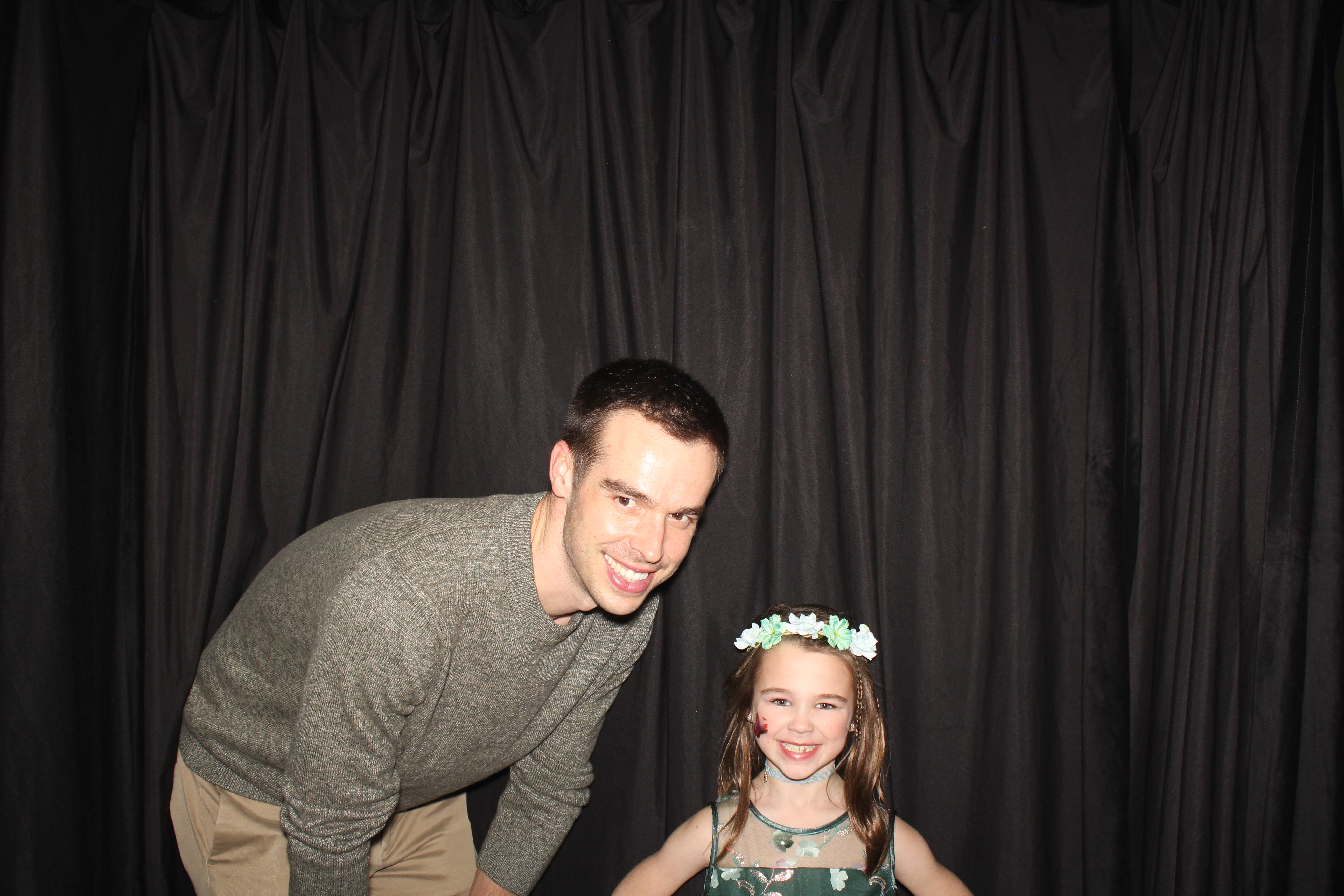 Brookwood Enchanted Father/Daughter Dance Part 2 | View more photos from the event at gallery.photoboothcincy.com/u/PhotoBoothCincy/Brookwood-Enchanted-FatherDaughter-Dance-Part-2