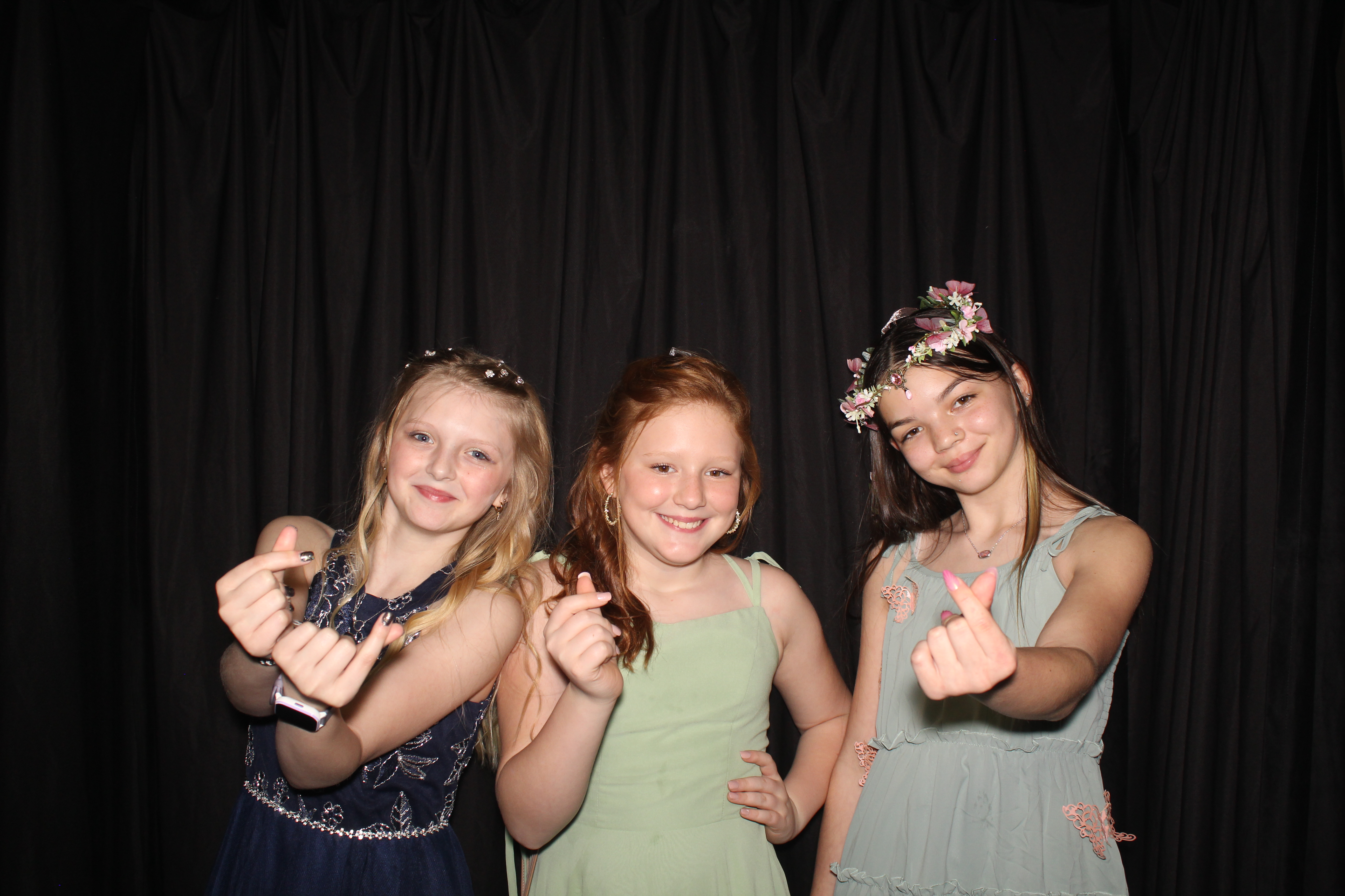 Brookwood Enchanted Father/Daughter Dance Part 2 | View more photos from the event at gallery.photoboothcincy.com/u/PhotoBoothCincy/Brookwood-Enchanted-FatherDaughter-Dance-Part-2