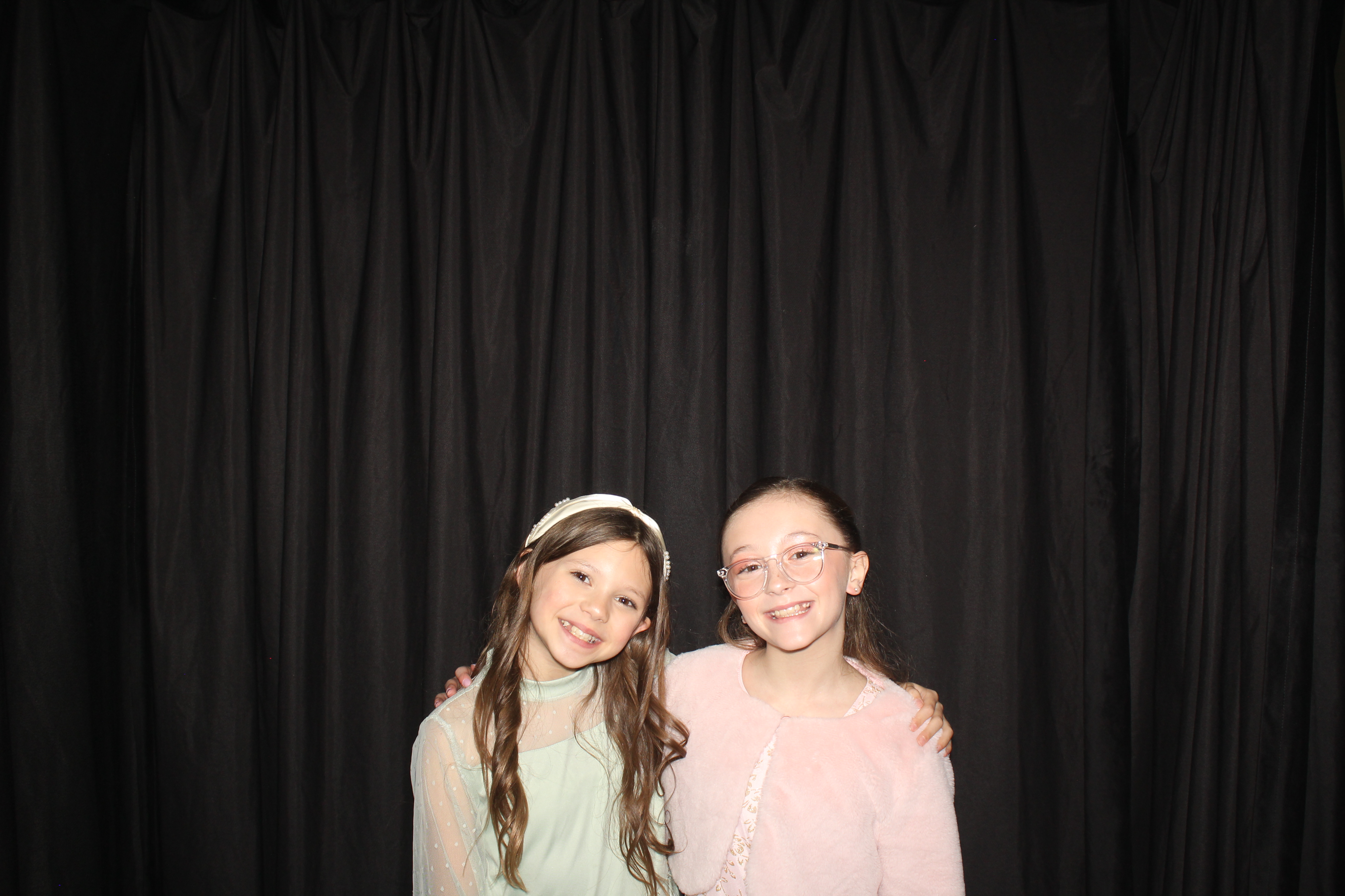Brookwood Enchanted Father/Daughter Dance Part 2 | View more photos from the event at gallery.photoboothcincy.com/u/PhotoBoothCincy/Brookwood-Enchanted-FatherDaughter-Dance-Part-2