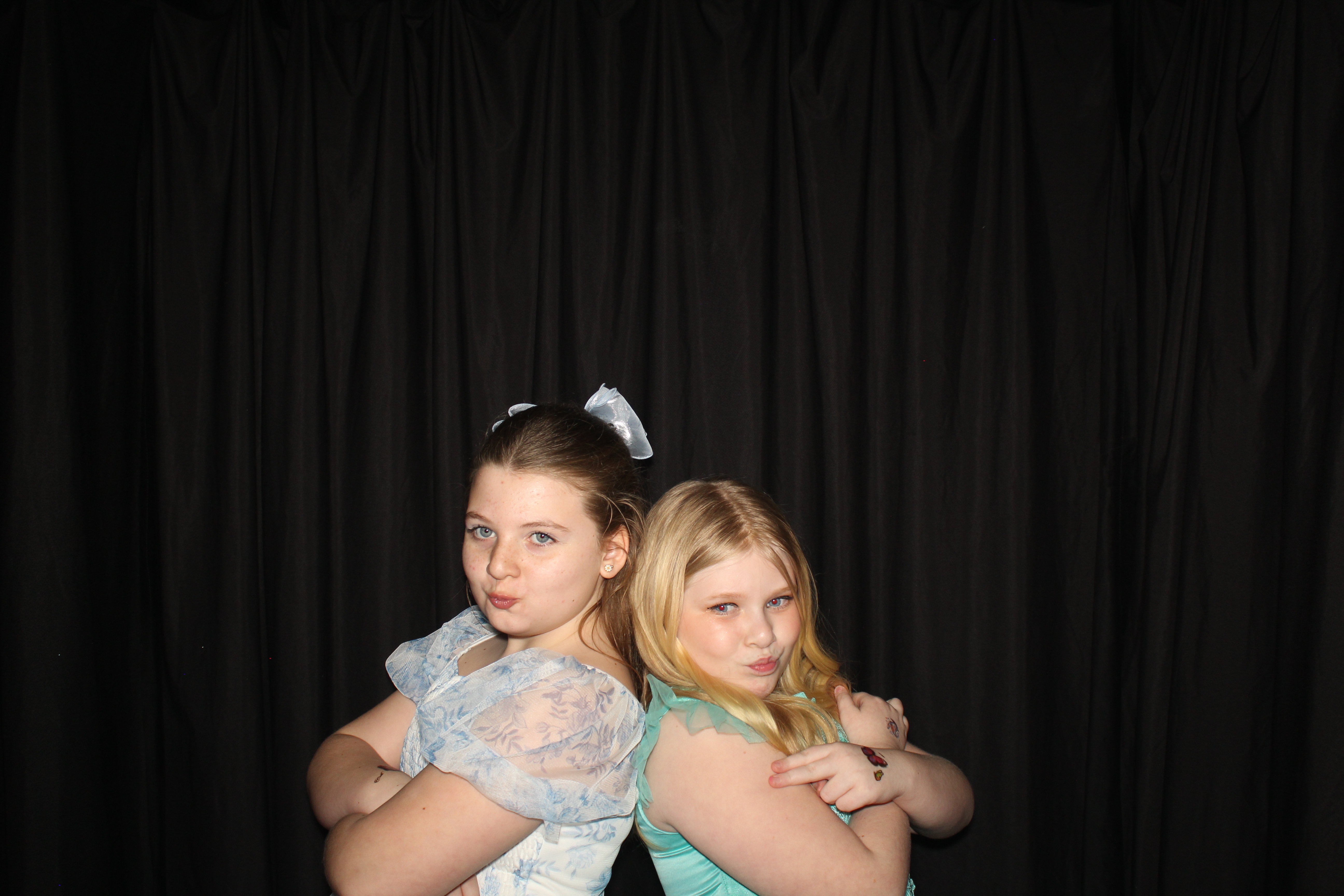 Brookwood Enchanted Father/Daughter Dance Part 2 | View more photos from the event at gallery.photoboothcincy.com/u/PhotoBoothCincy/Brookwood-Enchanted-FatherDaughter-Dance-Part-2