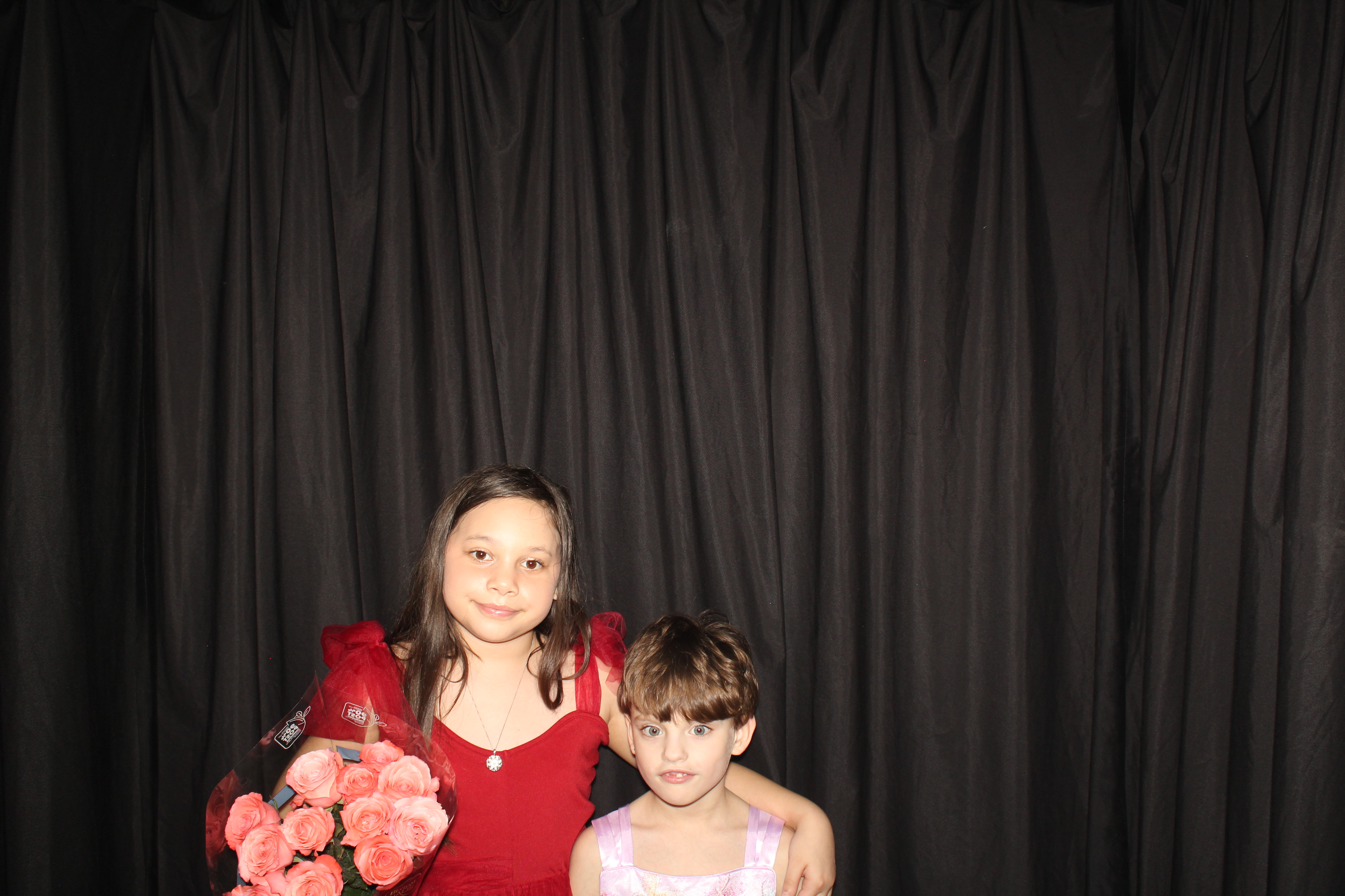 Brookwood Enchanted Father/Daughter Dance Part 2 | View more photos from the event at gallery.photoboothcincy.com/u/PhotoBoothCincy/Brookwood-Enchanted-FatherDaughter-Dance-Part-2